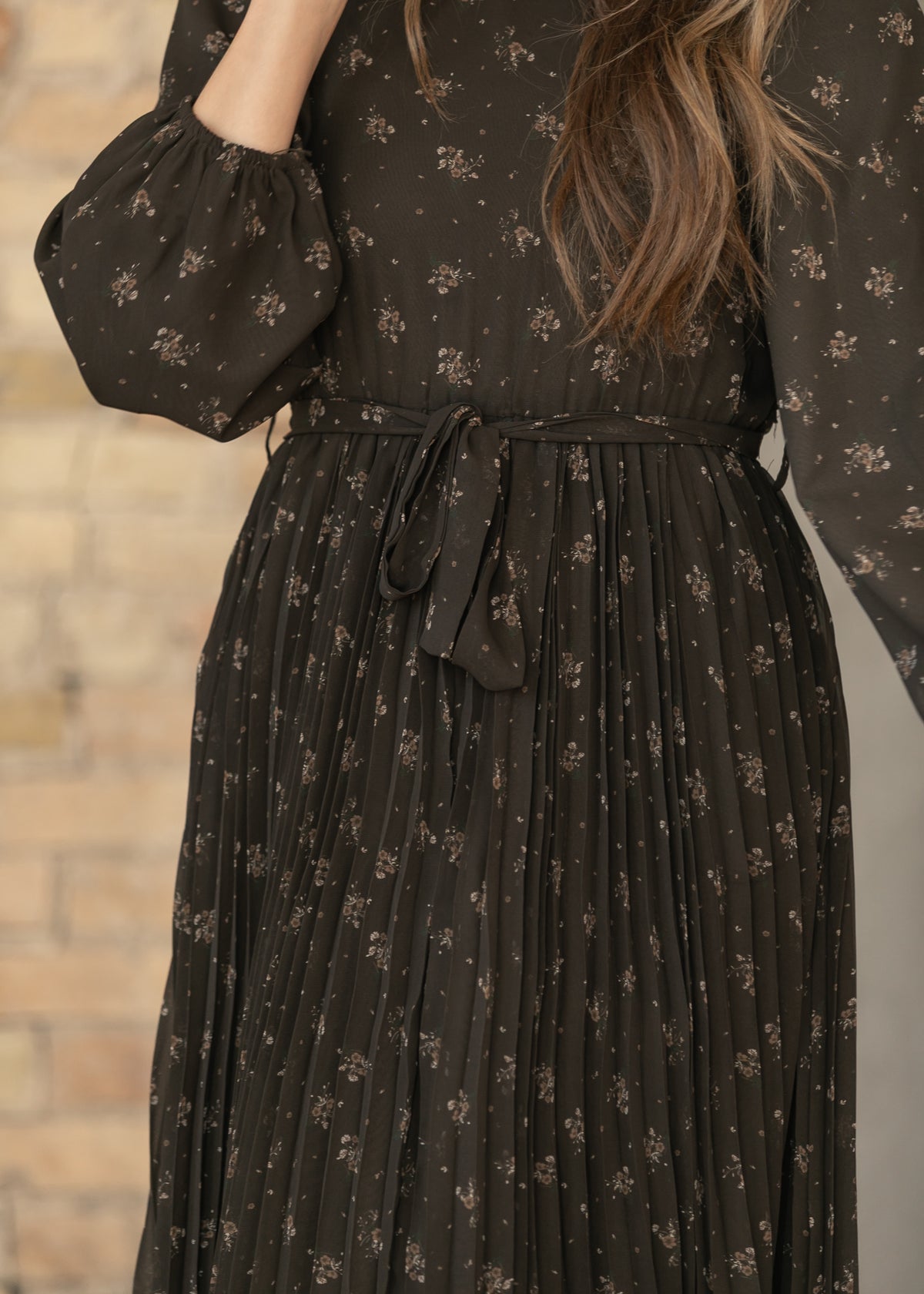 Louise Brown Floral Pleated Midi Dress IC Dresses