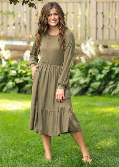 Luna Tiered Midi Dress IC Dresses