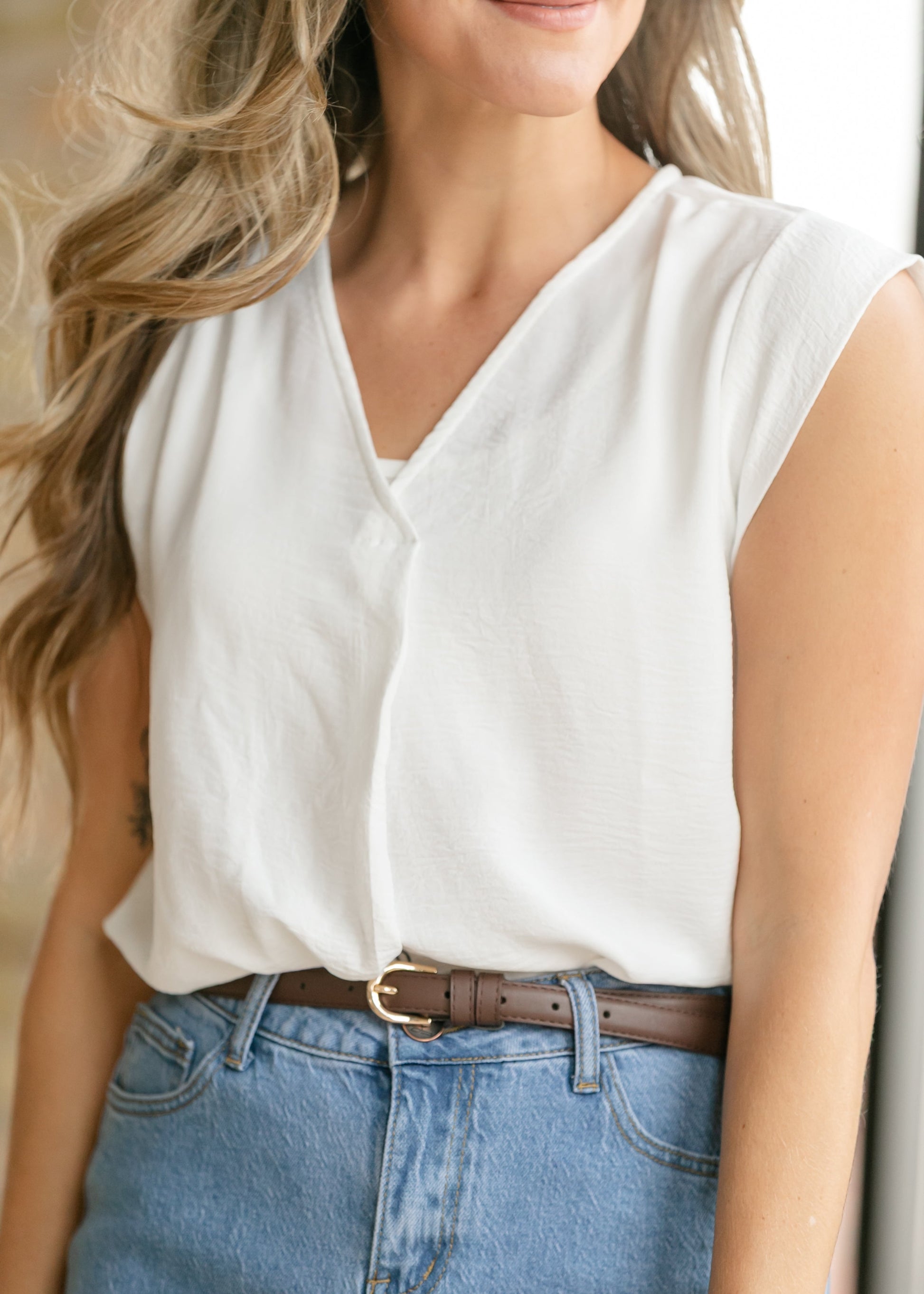 Madison V-neck Short Sleeve Flowy Top IC Tops