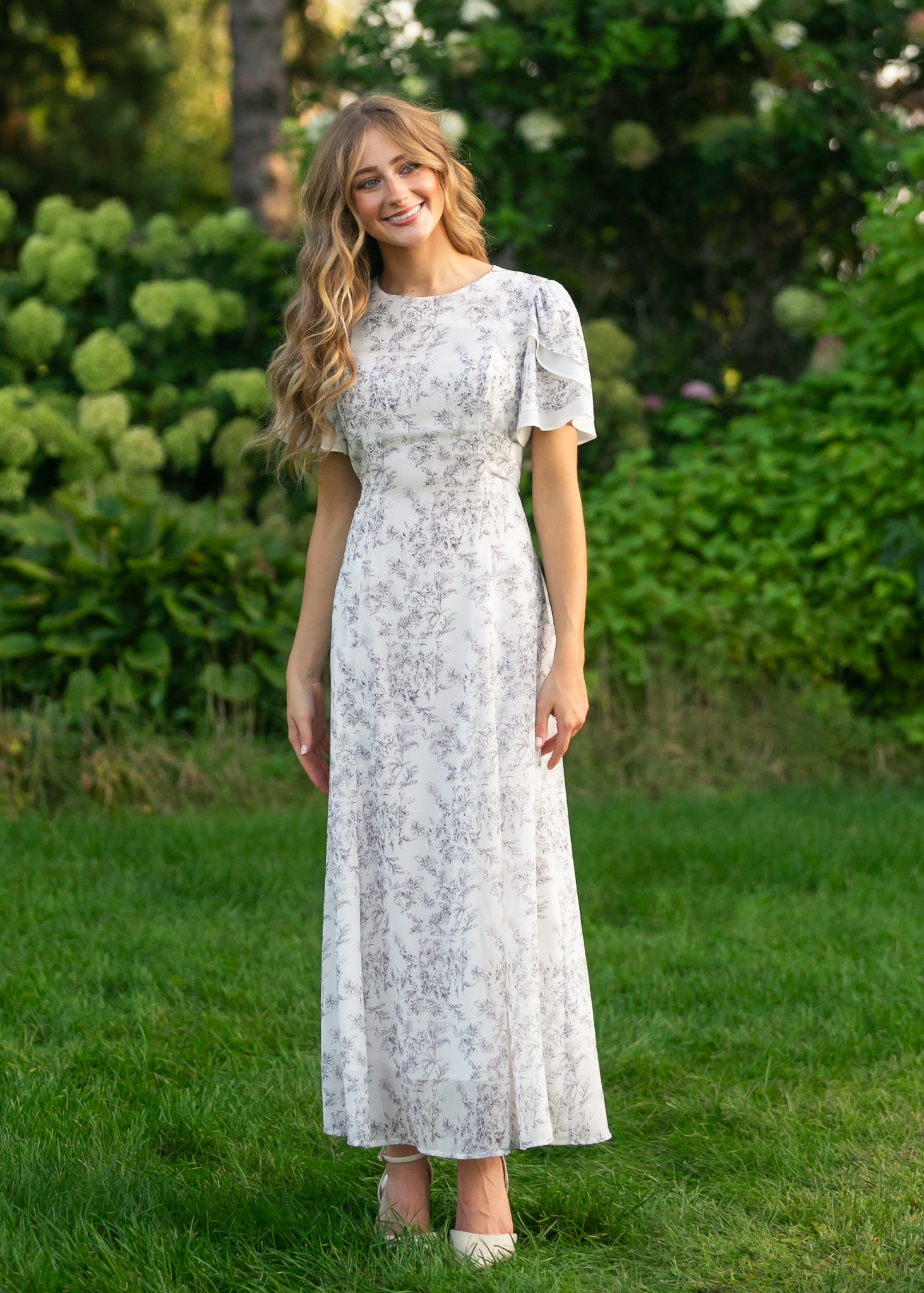 Maren Floral Straight Maxi Dress IC Dresses