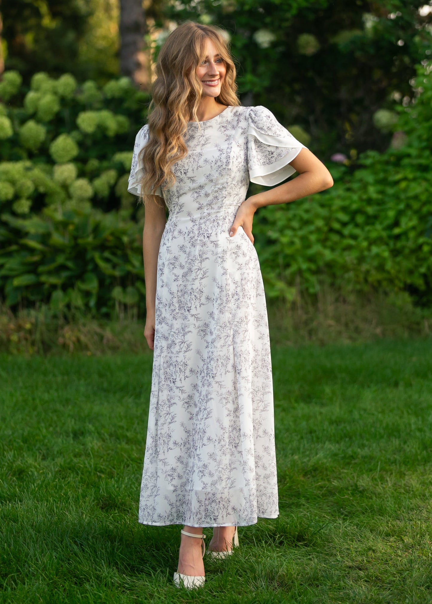 Maren Floral Straight Maxi Dress IC Dresses