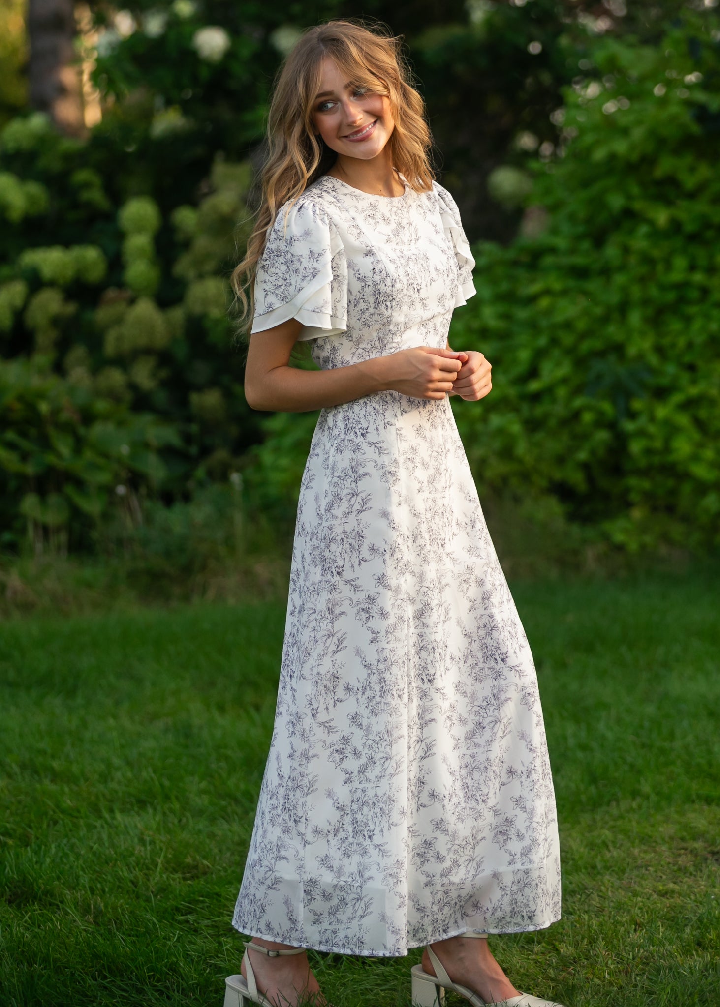 Maren Floral Straight Maxi Dress IC Dresses