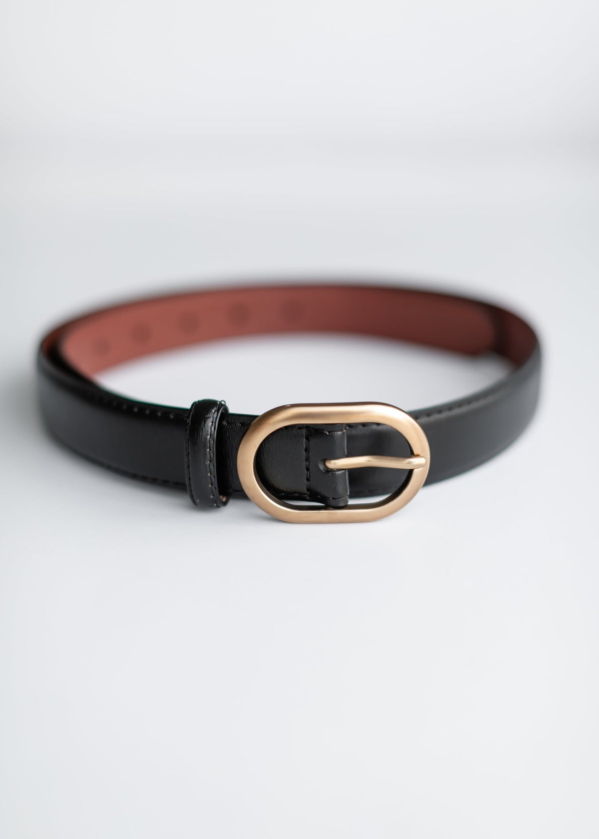 matte-gold-oval-buckle-belt-  display picture 1