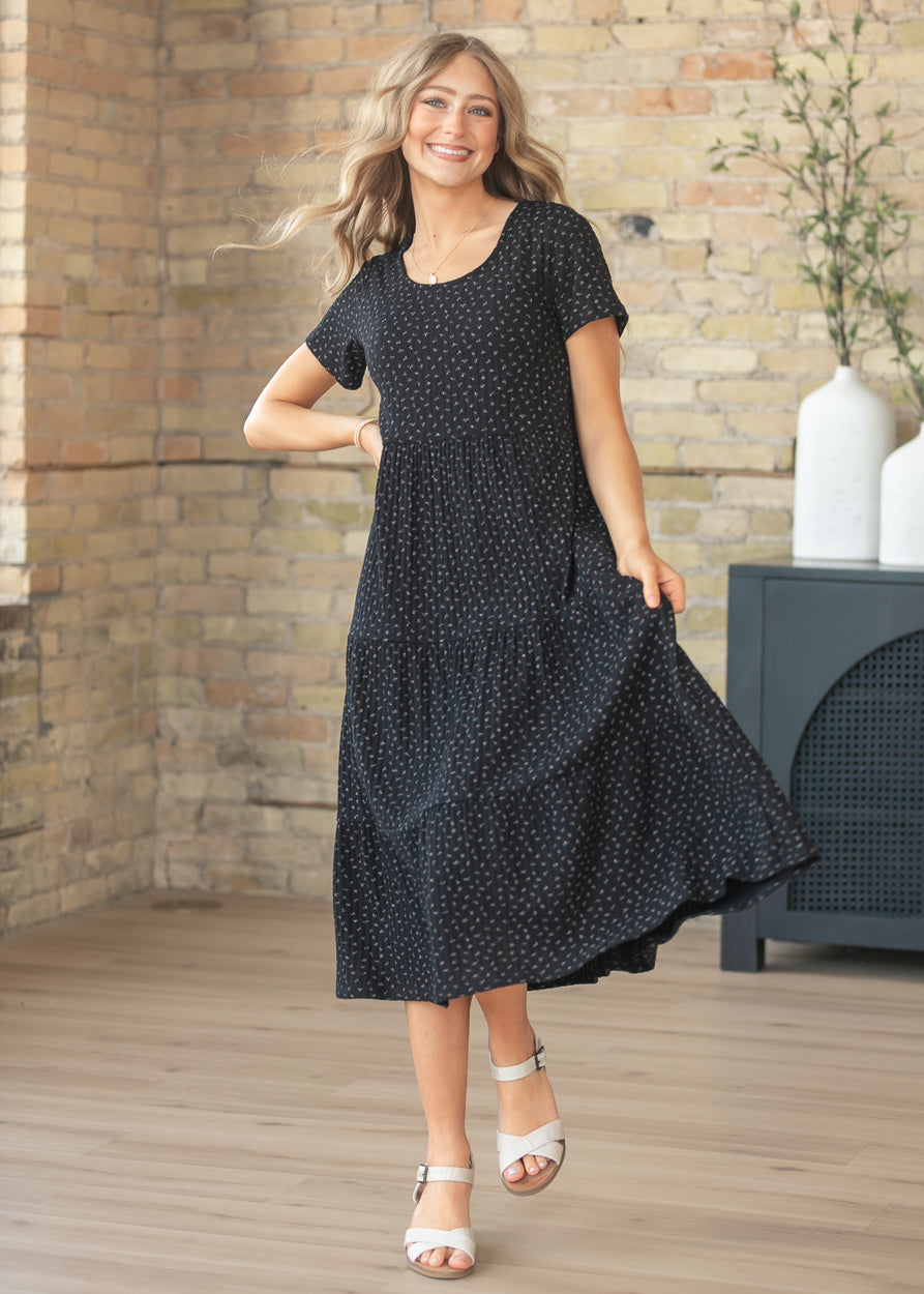 Melanie Black Floral Tiered Midi Dress IC Dresses