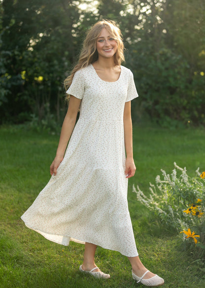 Melanie Tiered Midi Dress IC Dresses