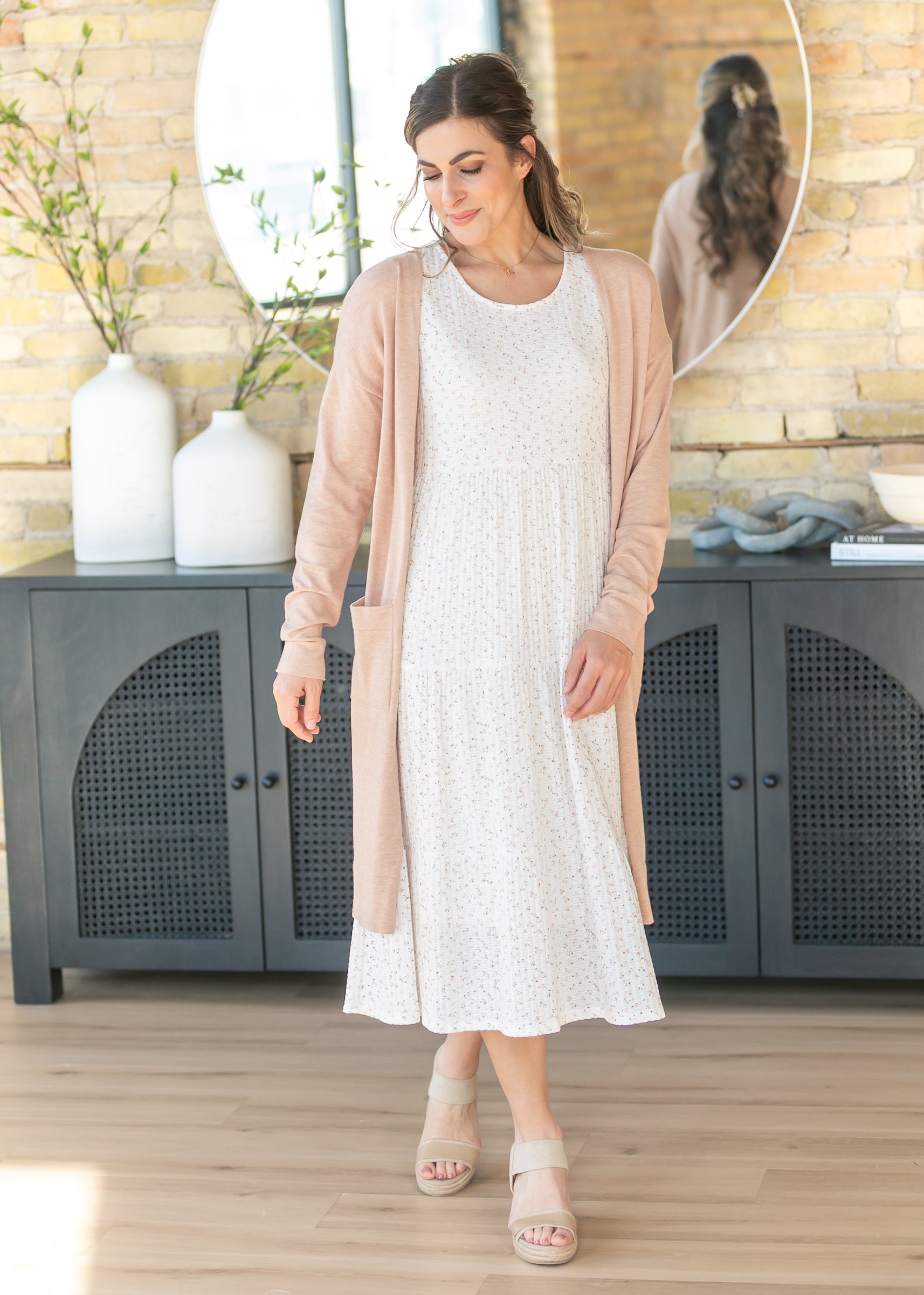 Melanie White Floral Tiered Midi Dress IC Dresses