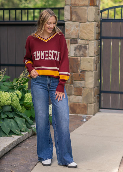 Minnesota Logo V-neck Sweater FF Tops
