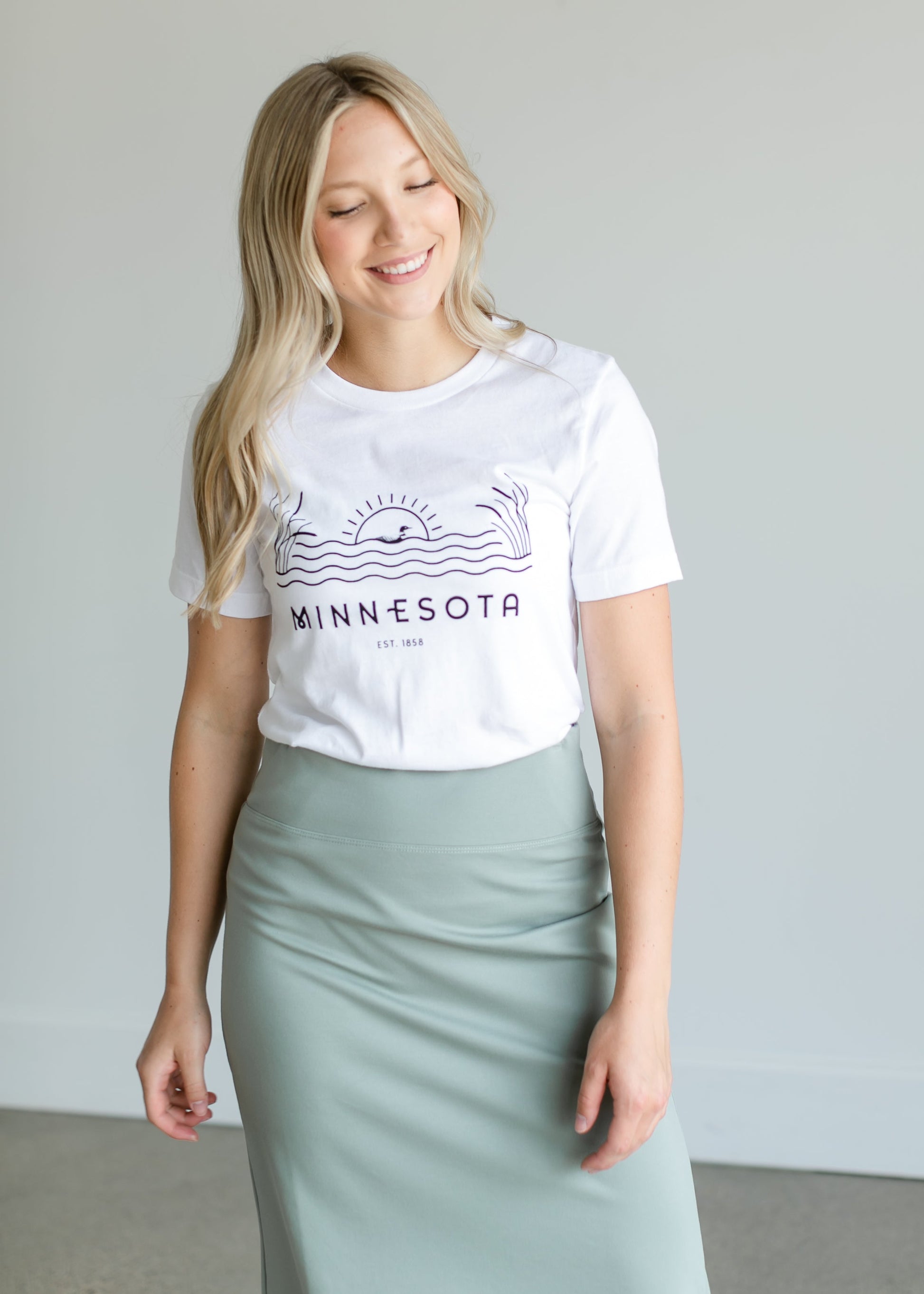 Minnesota Loon Short Sleeve T-shirt Tops
