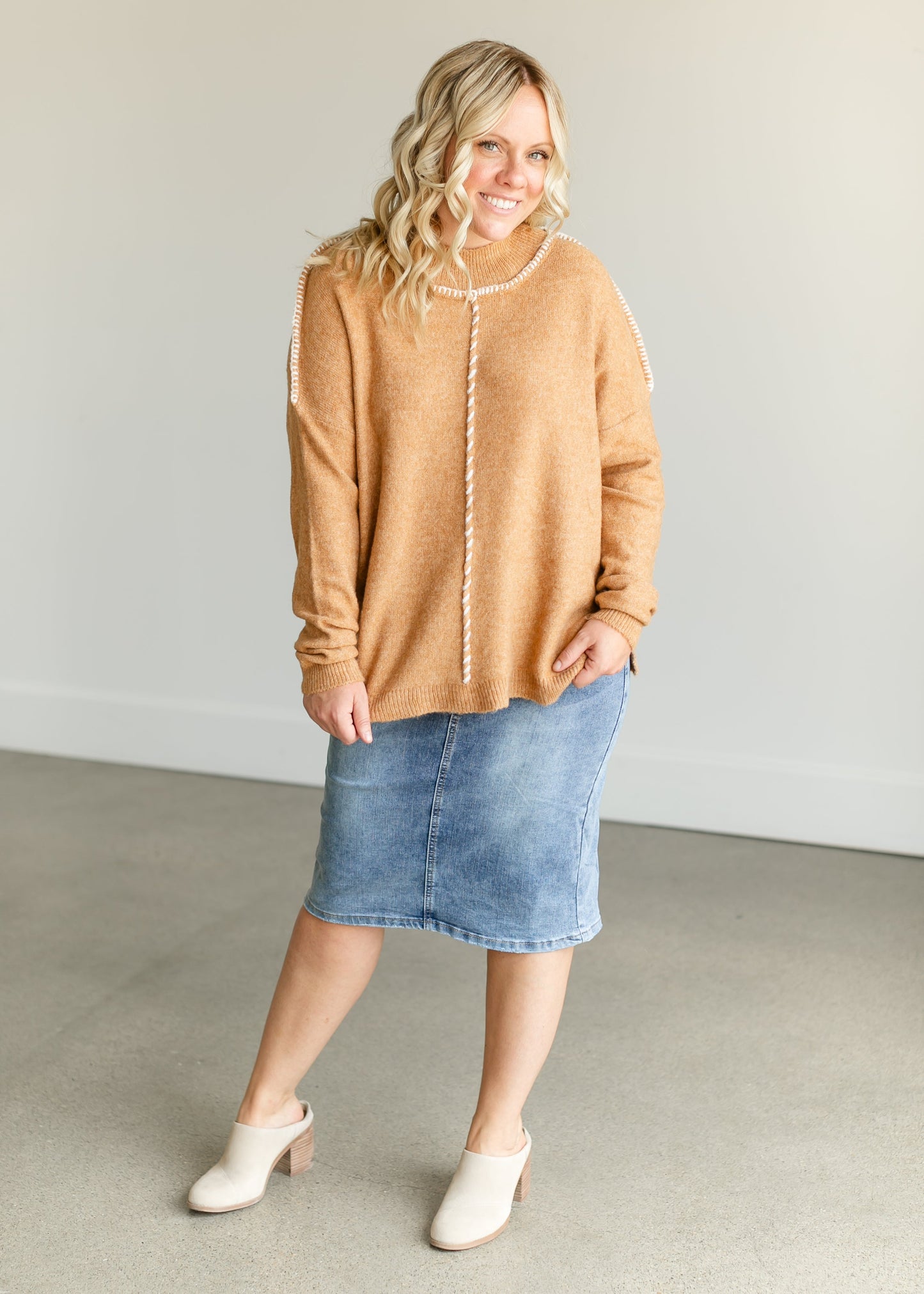 Mockneck Contrast Stitching Sweater FF Tops