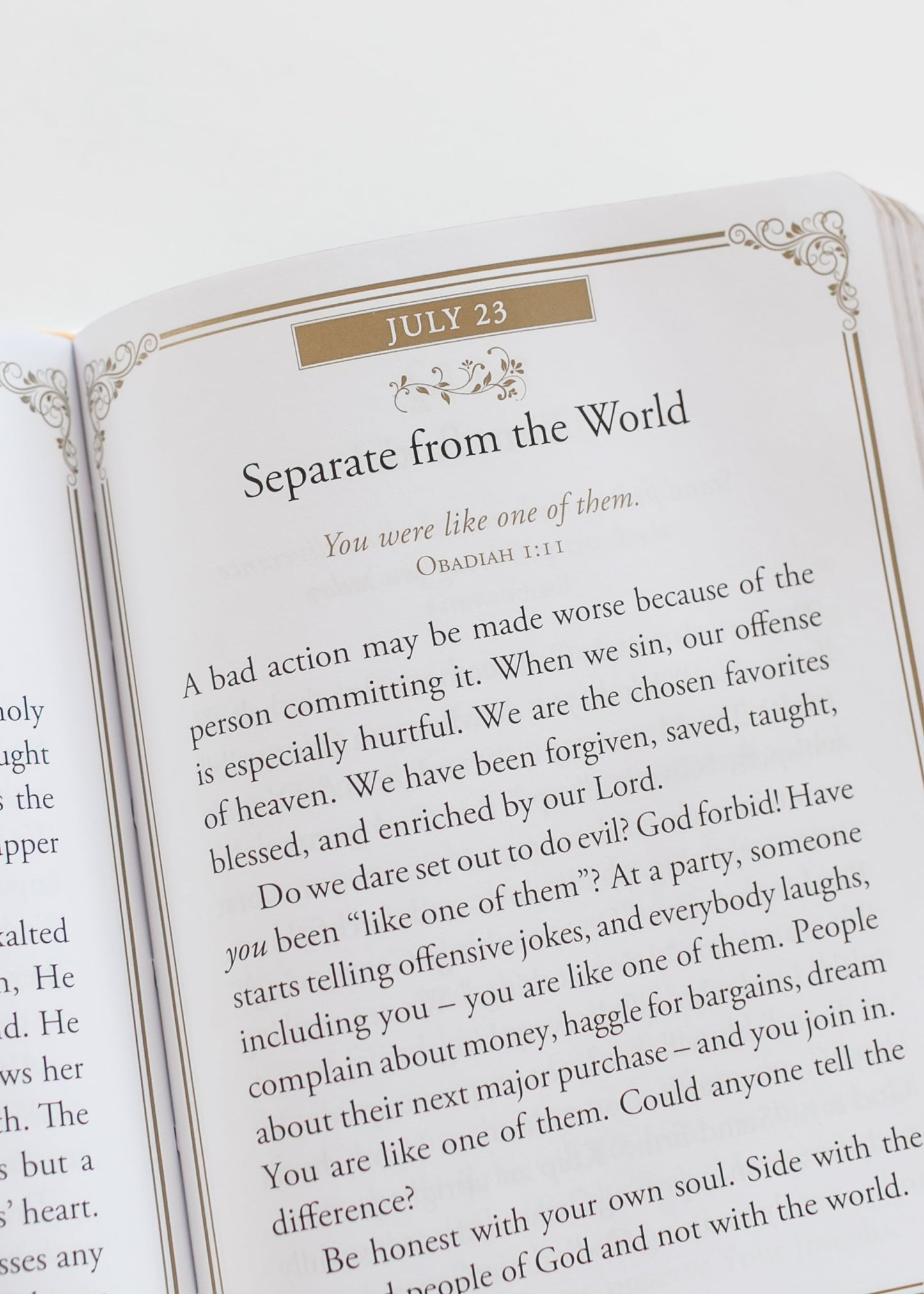 Morning by Morning One-Minute Devotions FF Home + Lifestyle