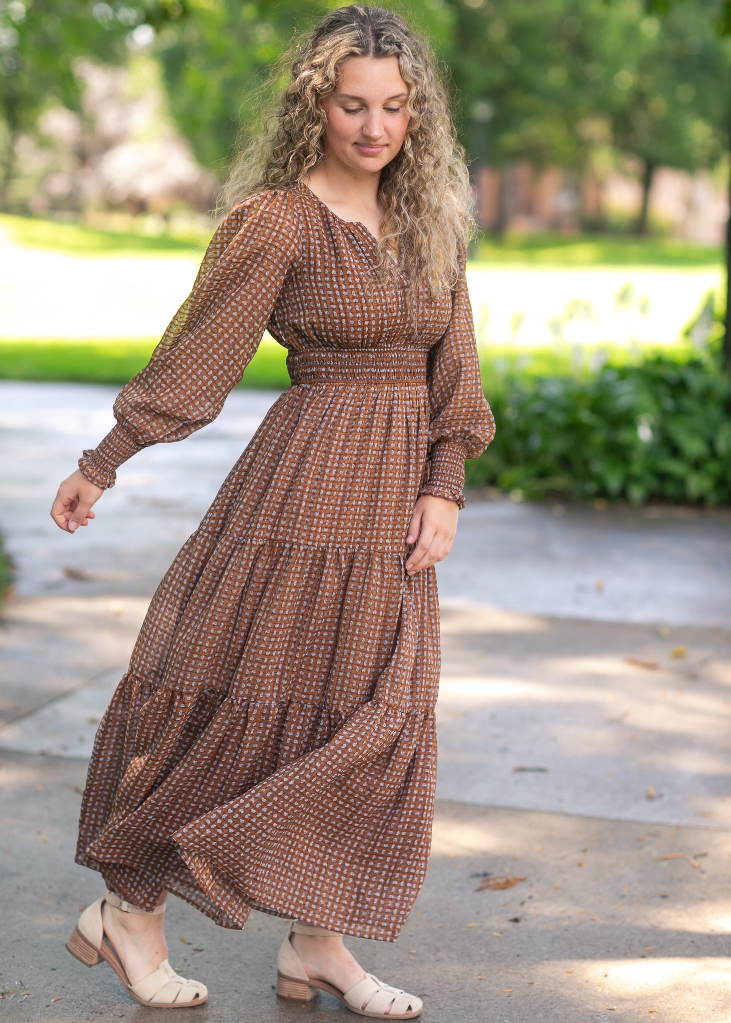 Notched Collar Paisley Maxi Dress S