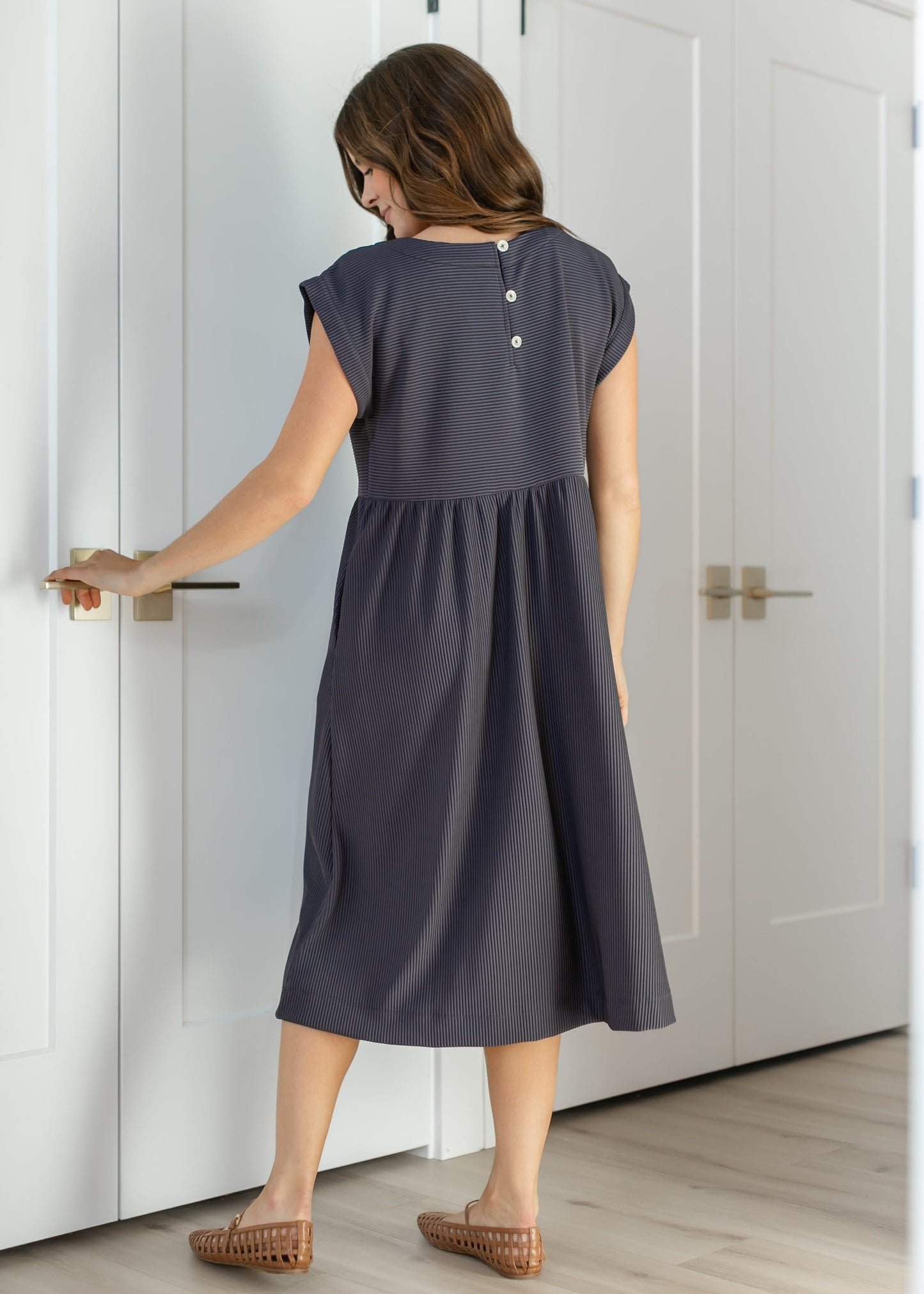 Olivia Cap Sleeve Midi Dress IC Dresses