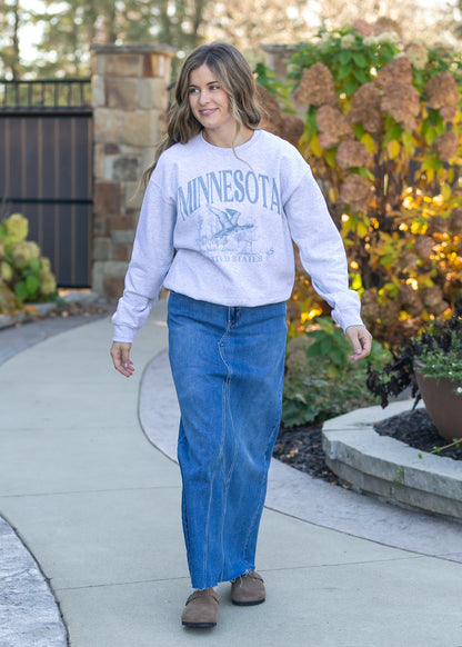 Oversized Minnesota Graphic Sweatshirt FF Tops