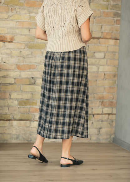 Plaid Pleated Black Midi Skirt FF Skirts