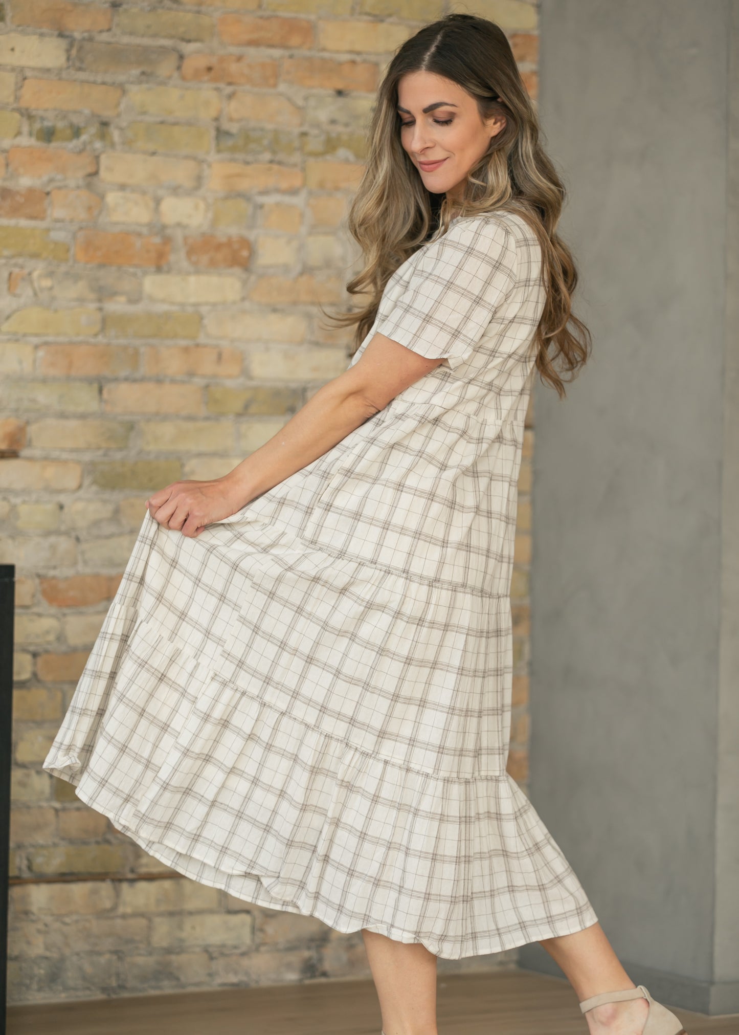 Plaid Tiered Short Sleeve Midi Dress FF Dresses