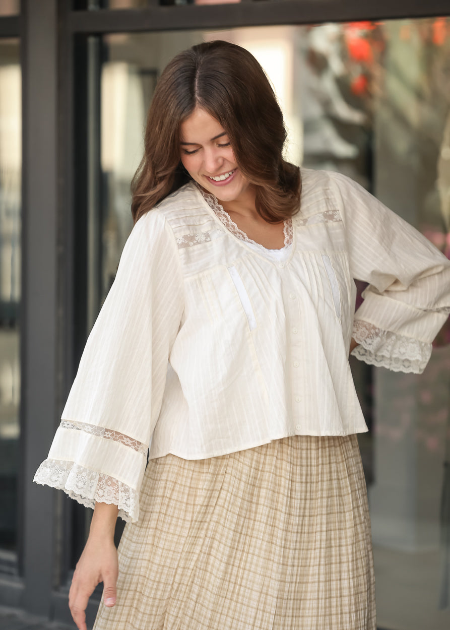 Pleated Long Sleeve Lace Trim Blouse FF Tops S