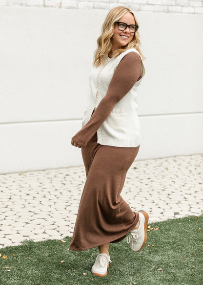 Pocket Front Button Down Knit Vest FF Layering Essentials