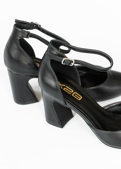 Pointed Toe Flare Block Heel Shoes