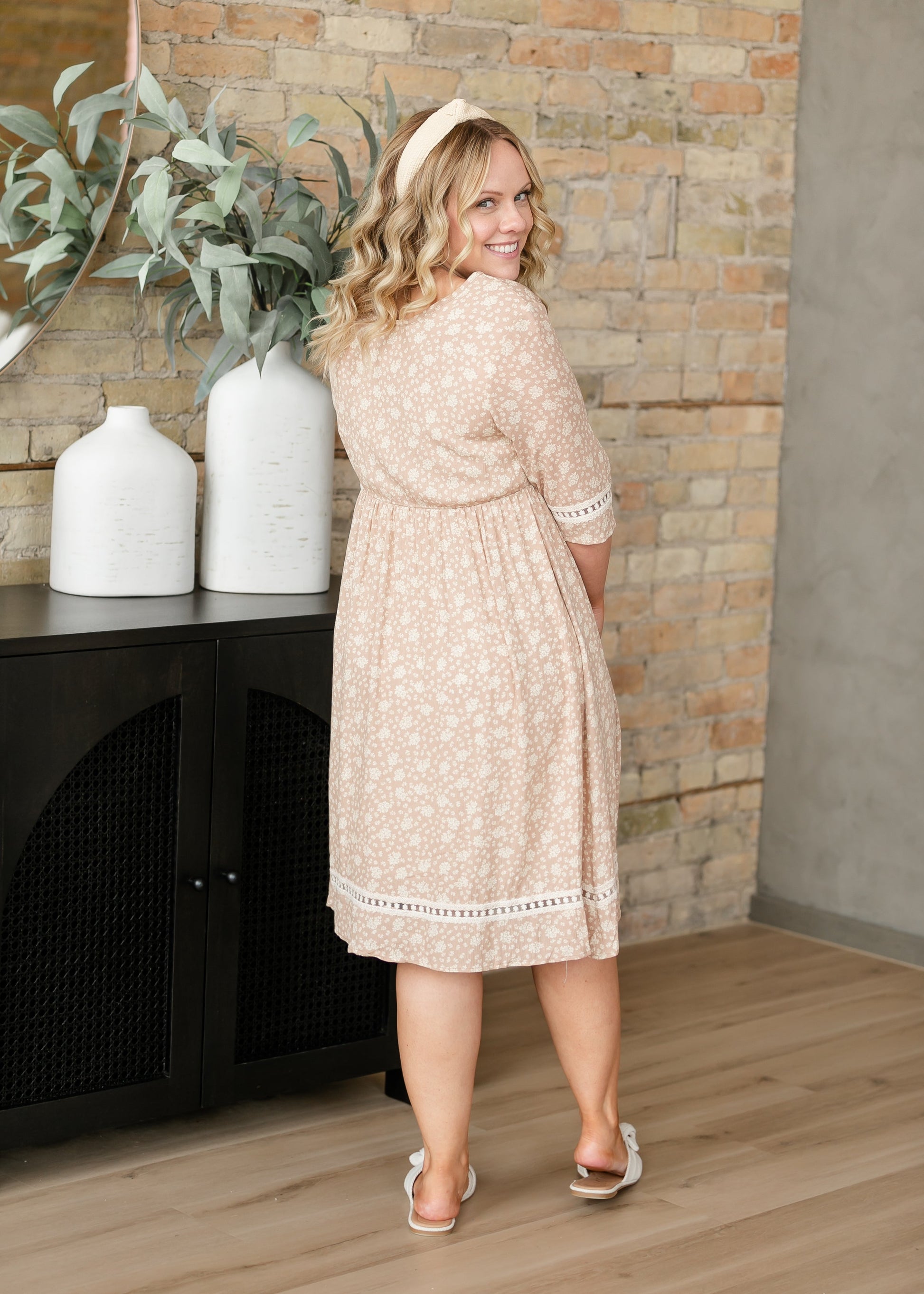 Polly Taupe Floral Lace Trim Midi Dress FF Dresses