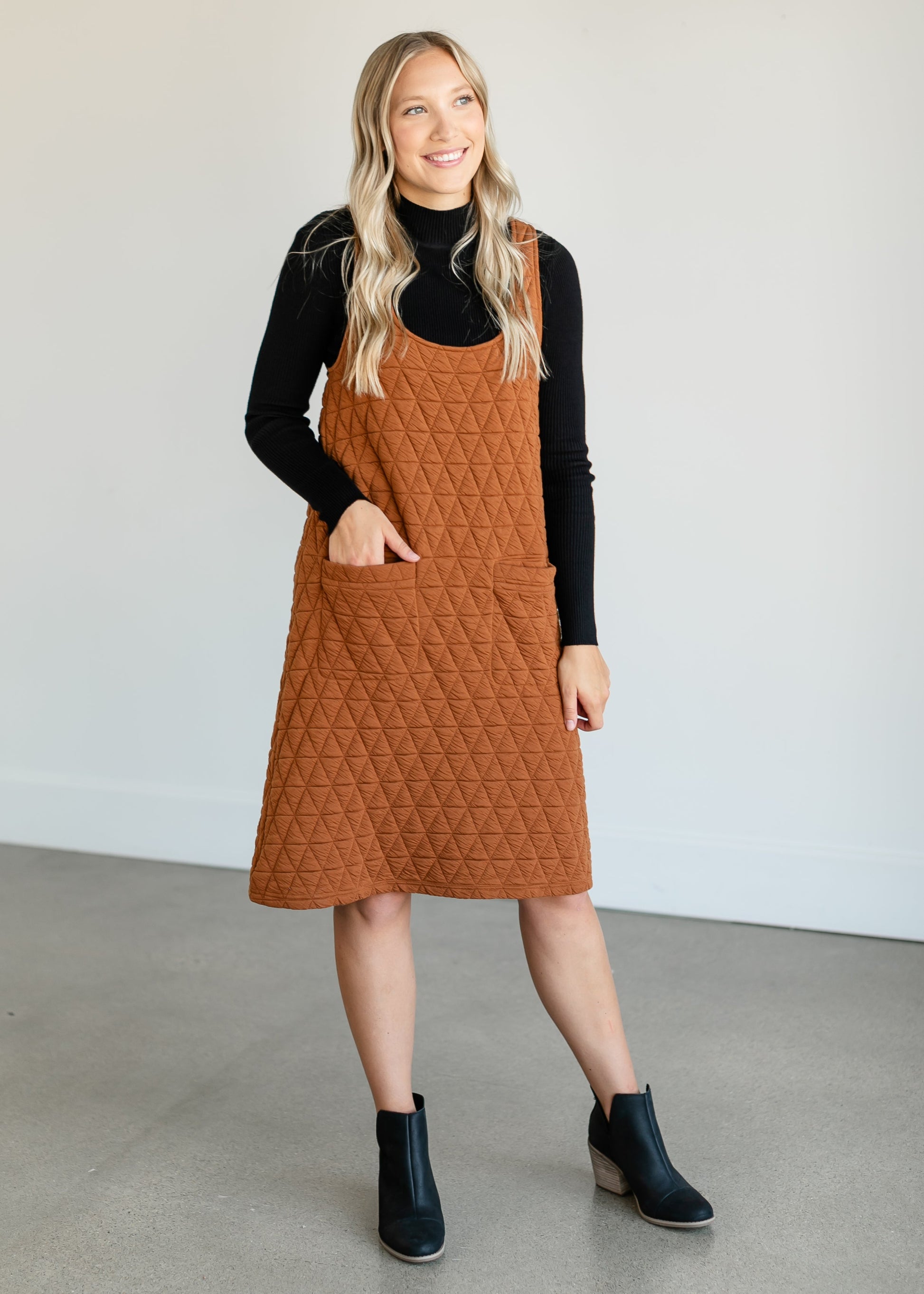 Quilted Knit Tank Midi Dress FF Dresses