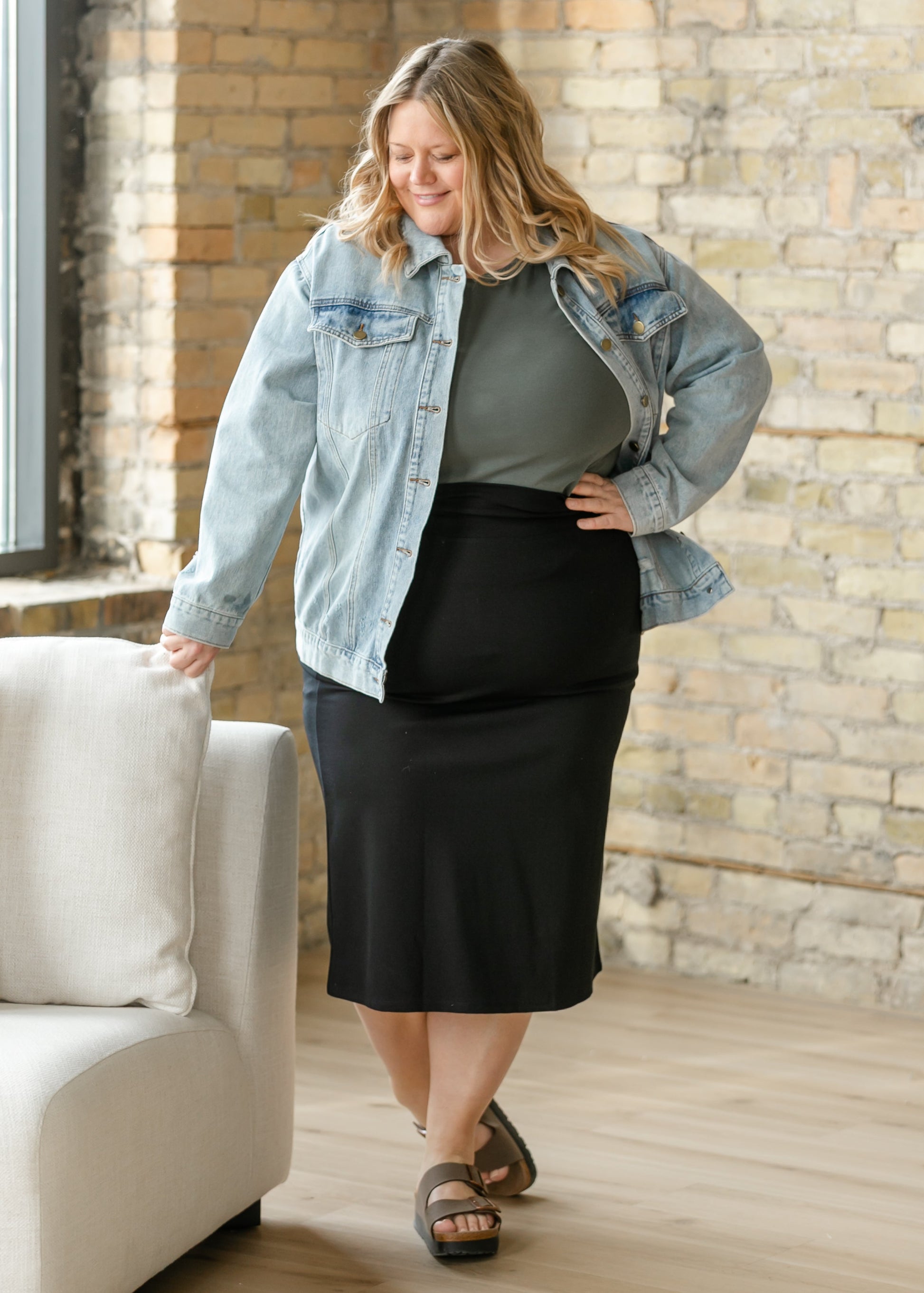 Quinn Black Knit Midi Skirt IC Skirts 1XL