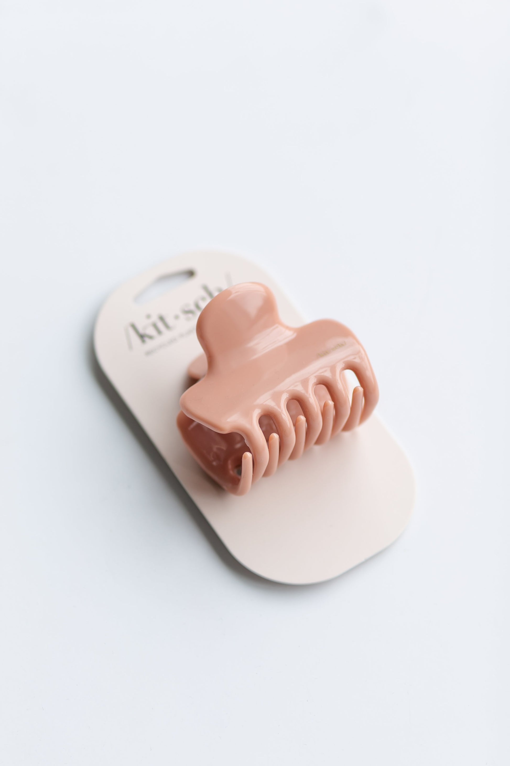Recycled Plastic Puffy Cloud Clip Accessories