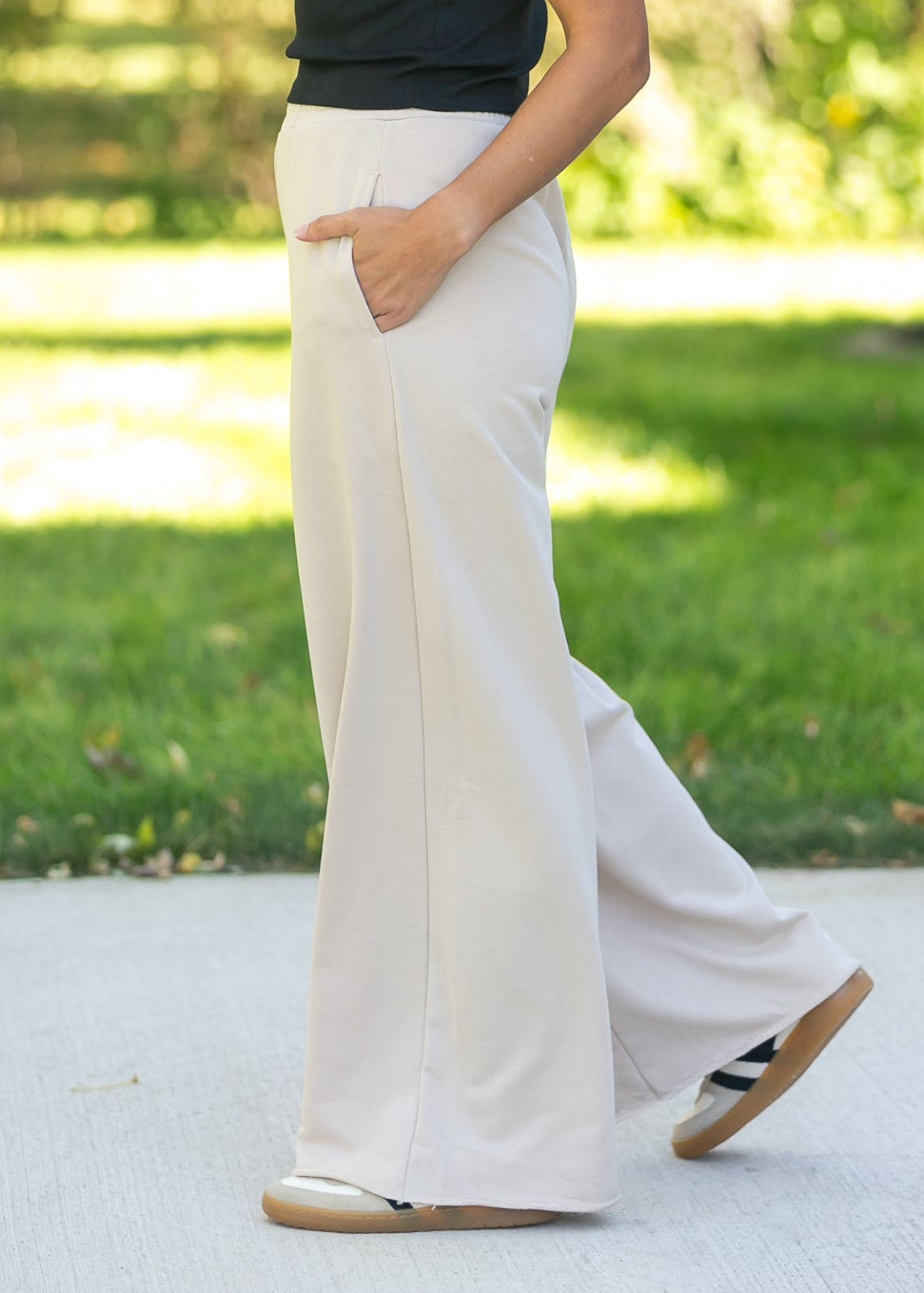 Relaxed Wide Leg Sweatpants FF Pants