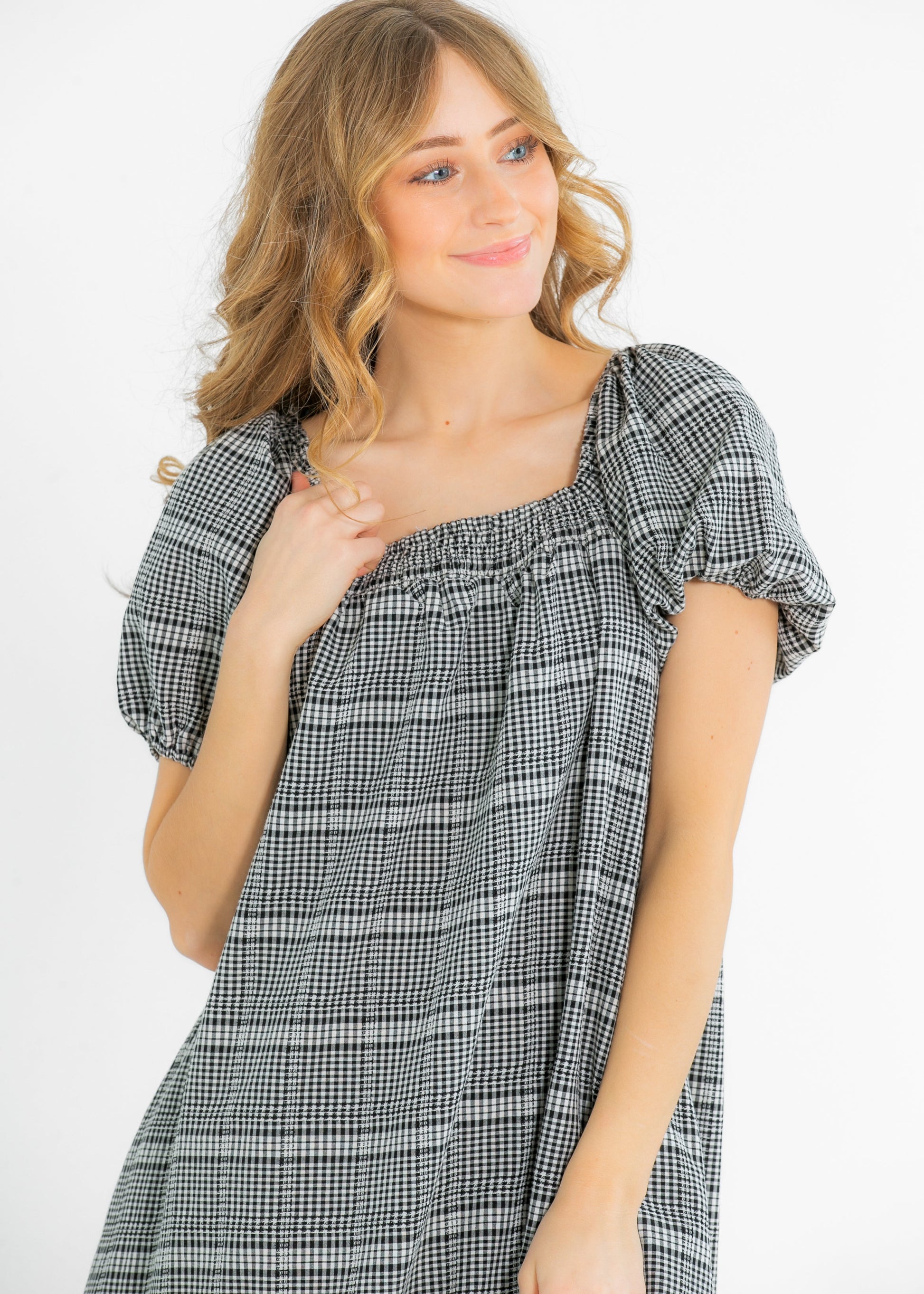 Riley Black Checkered Short Sleeve Dress FF Dresses
