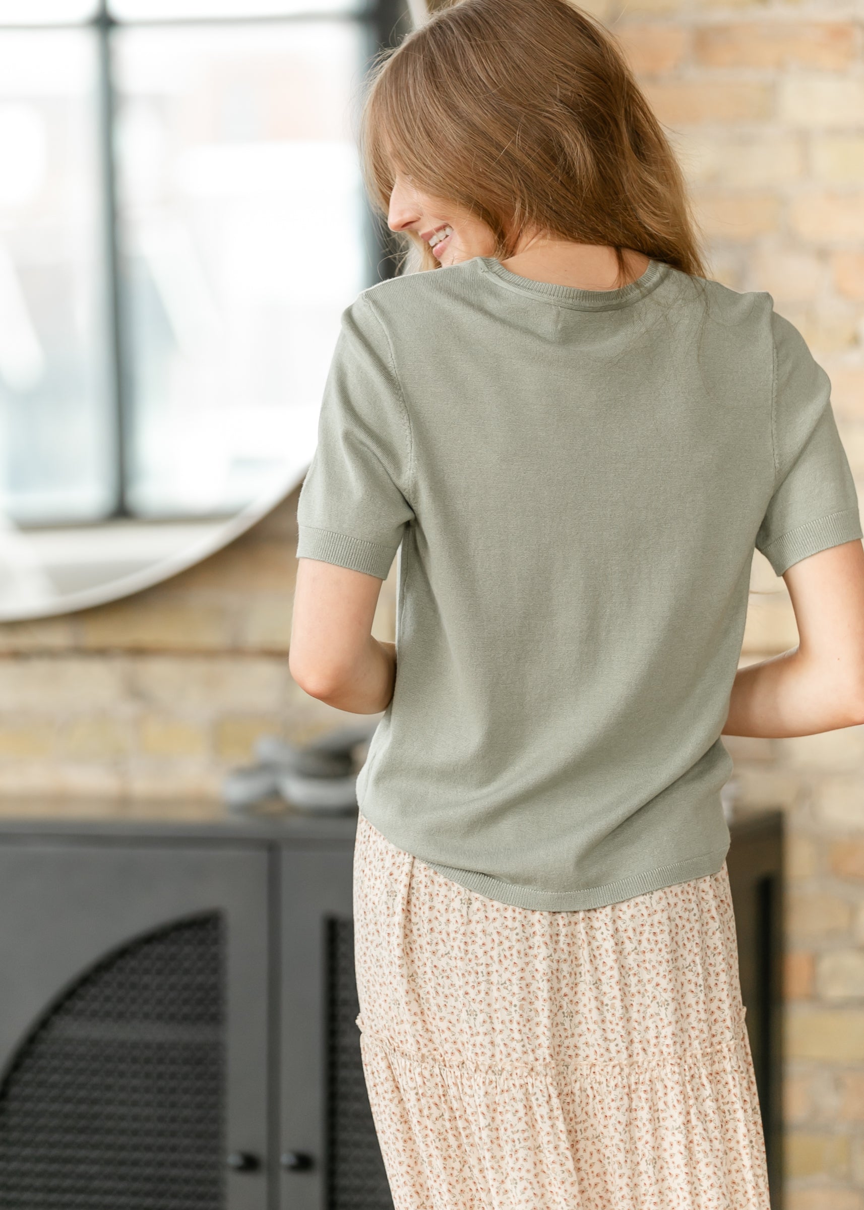 Rolled Trim Crewneck Knit Top FF Tops