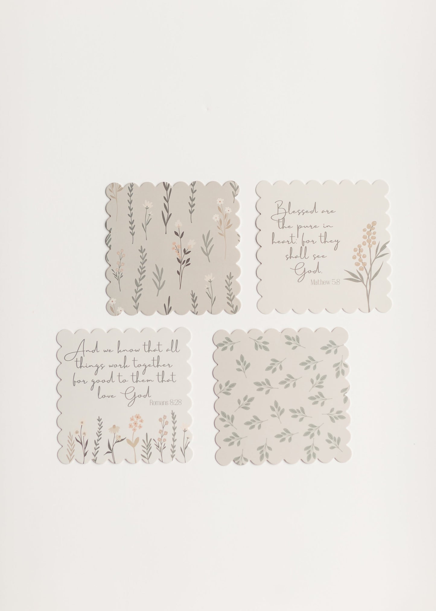 Scalloped Edge Floral Notecards 4ct. Gifts