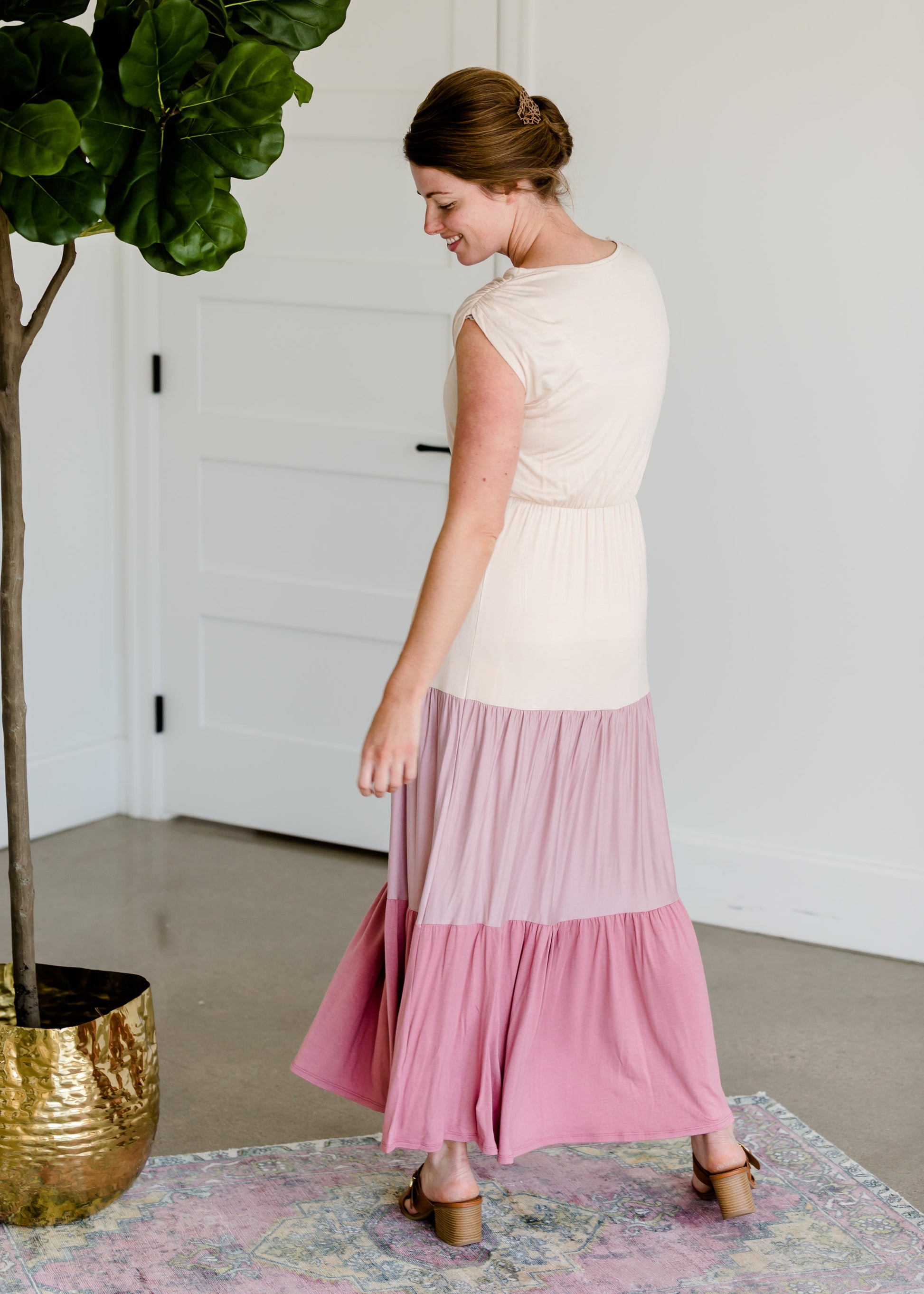 Short Sleeve Colorblock Mauve Maxi Dress Dresses
