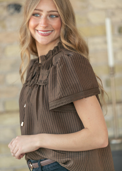 Short Sleeve Lace Detail Tie Front Top FF Tops