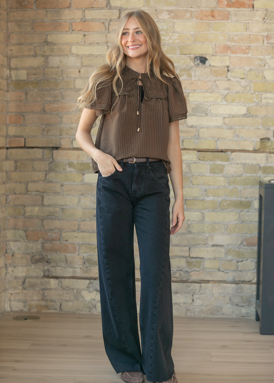 Short Sleeve Lace Detail Tie Front Top FF Tops