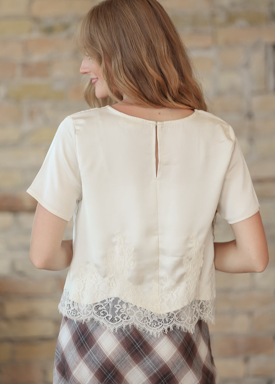 Short Sleeve Lace Trim Top FF Tops