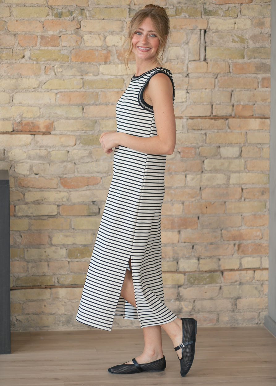 Sleeveless Black Stripe Knit Maxi Dress FF Dresses