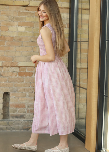 Sleeveless Gingham Smocked Top Maxi Dress FF Dresses