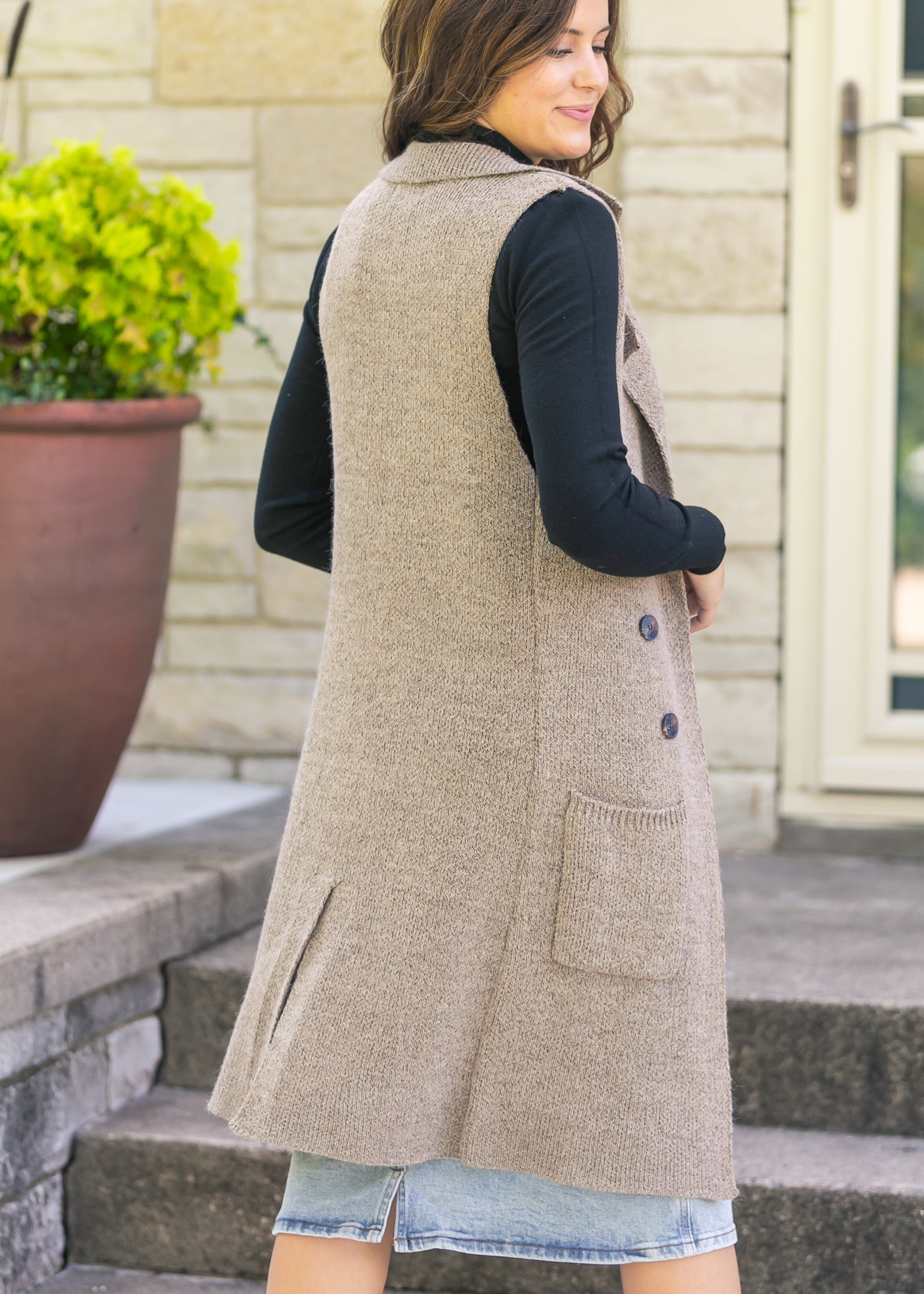 Sleeveless Notched Collar Long Sweater Vest FF Layering Essentials