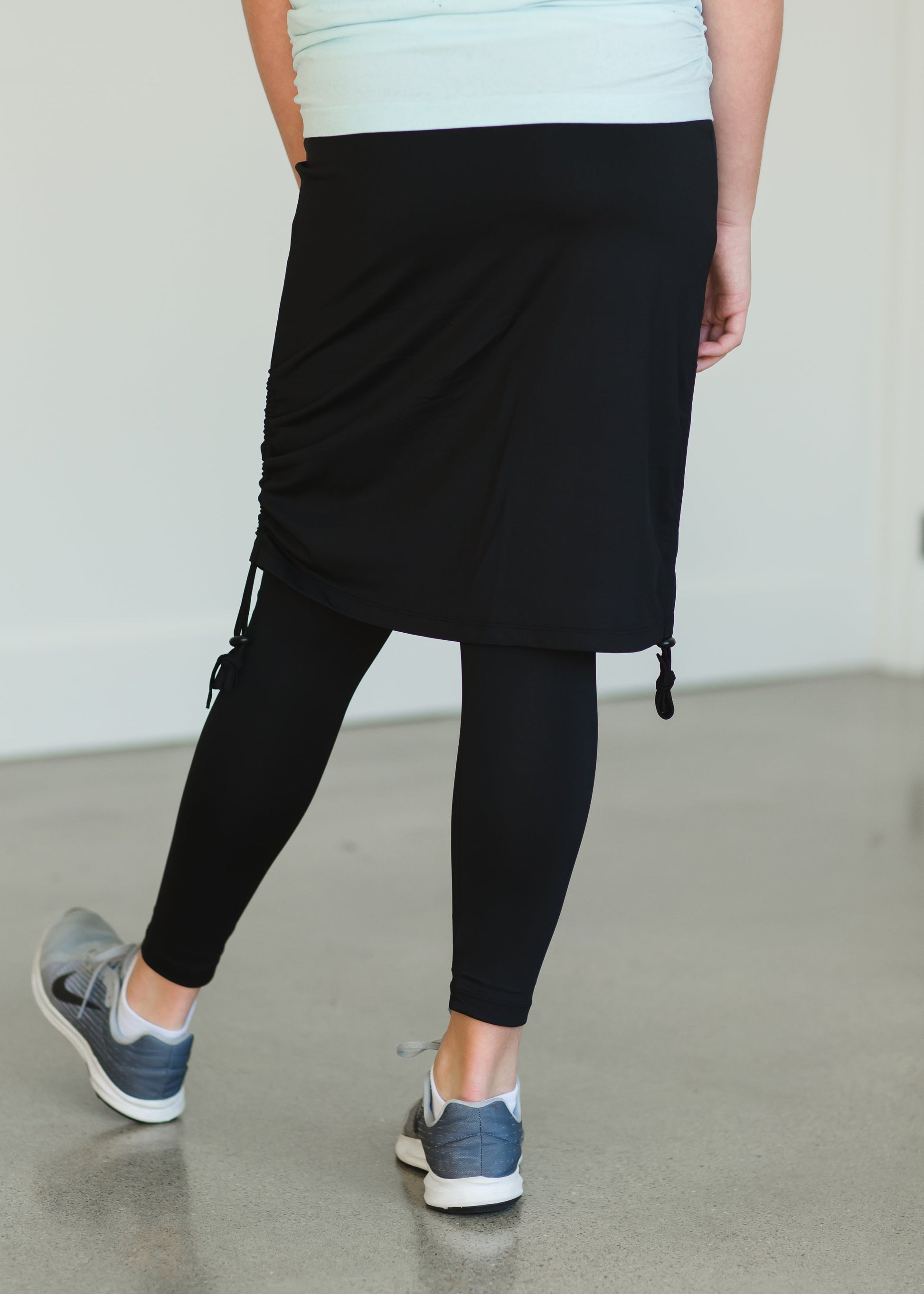 Snoga Black Side Tie Athletic Skirt - FINAL SALE – Inherit Co.