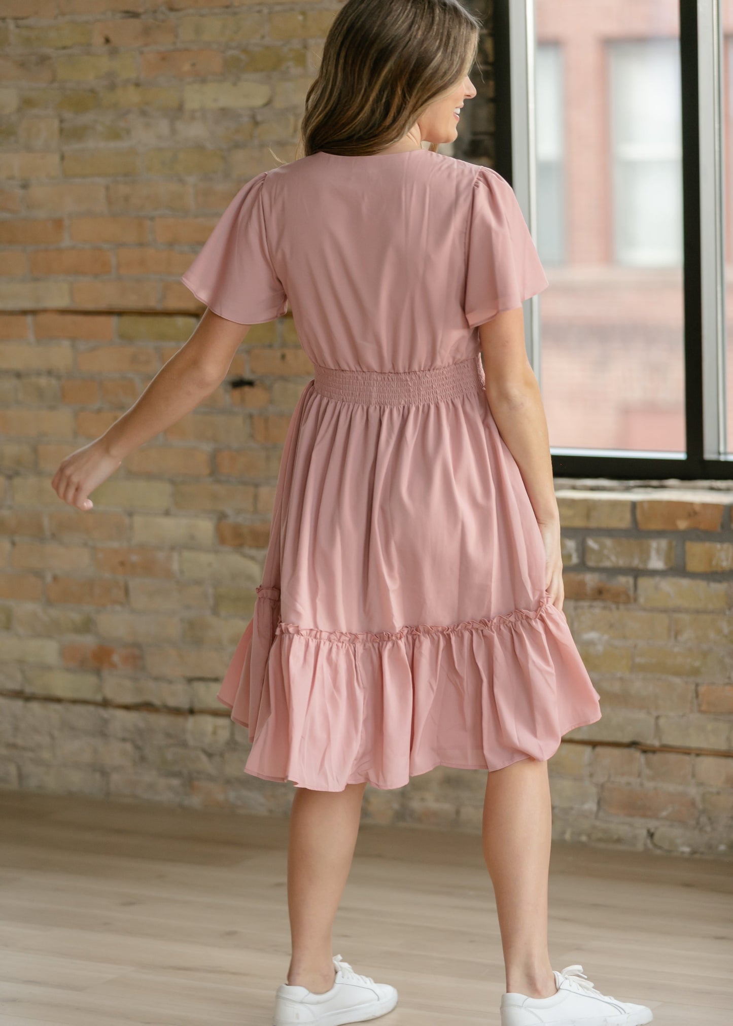 Sophie V-Neck Midi Dress IC Dresses