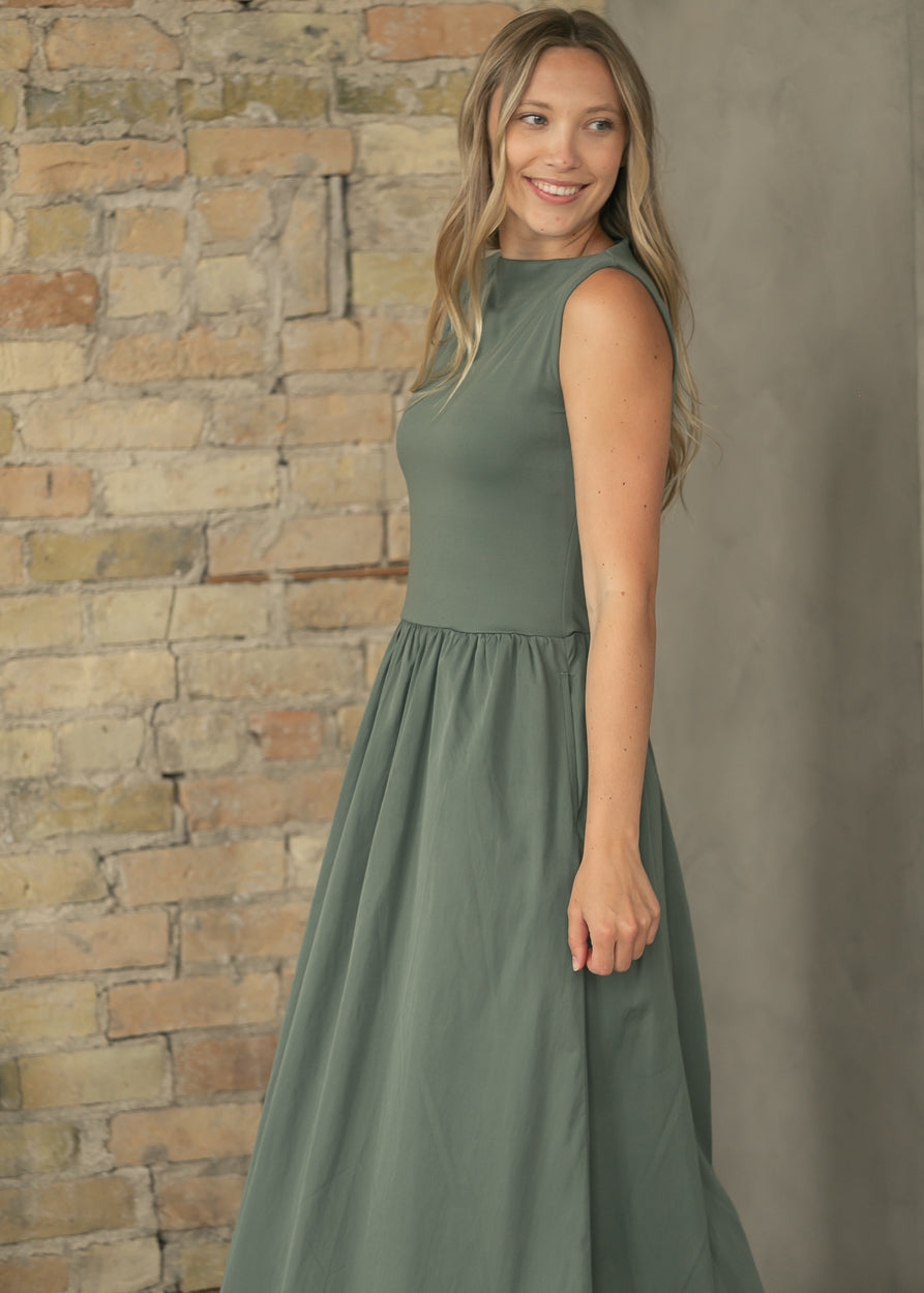 SPANX® Women's Green High Neck Midi Dress FF Dresses