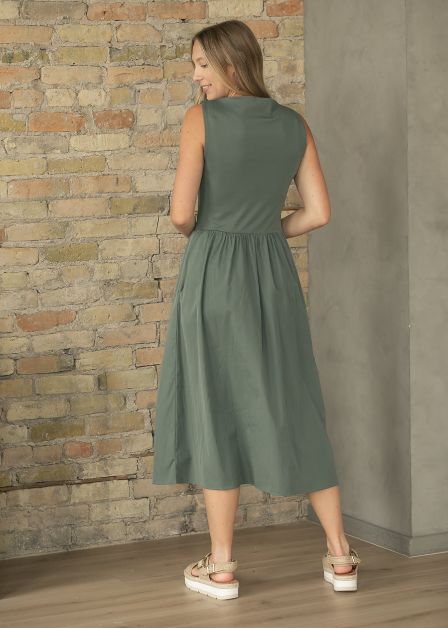 SPANX® Women's Green High Neck Midi Dress FF Dresses