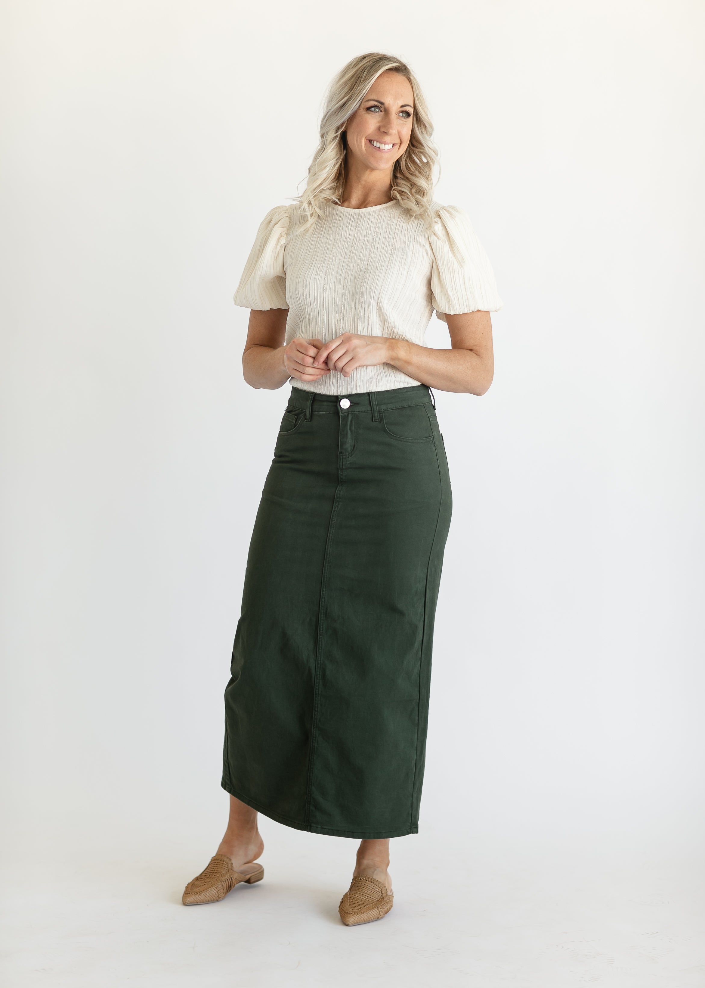 Denim maxi skirt size 24 deals