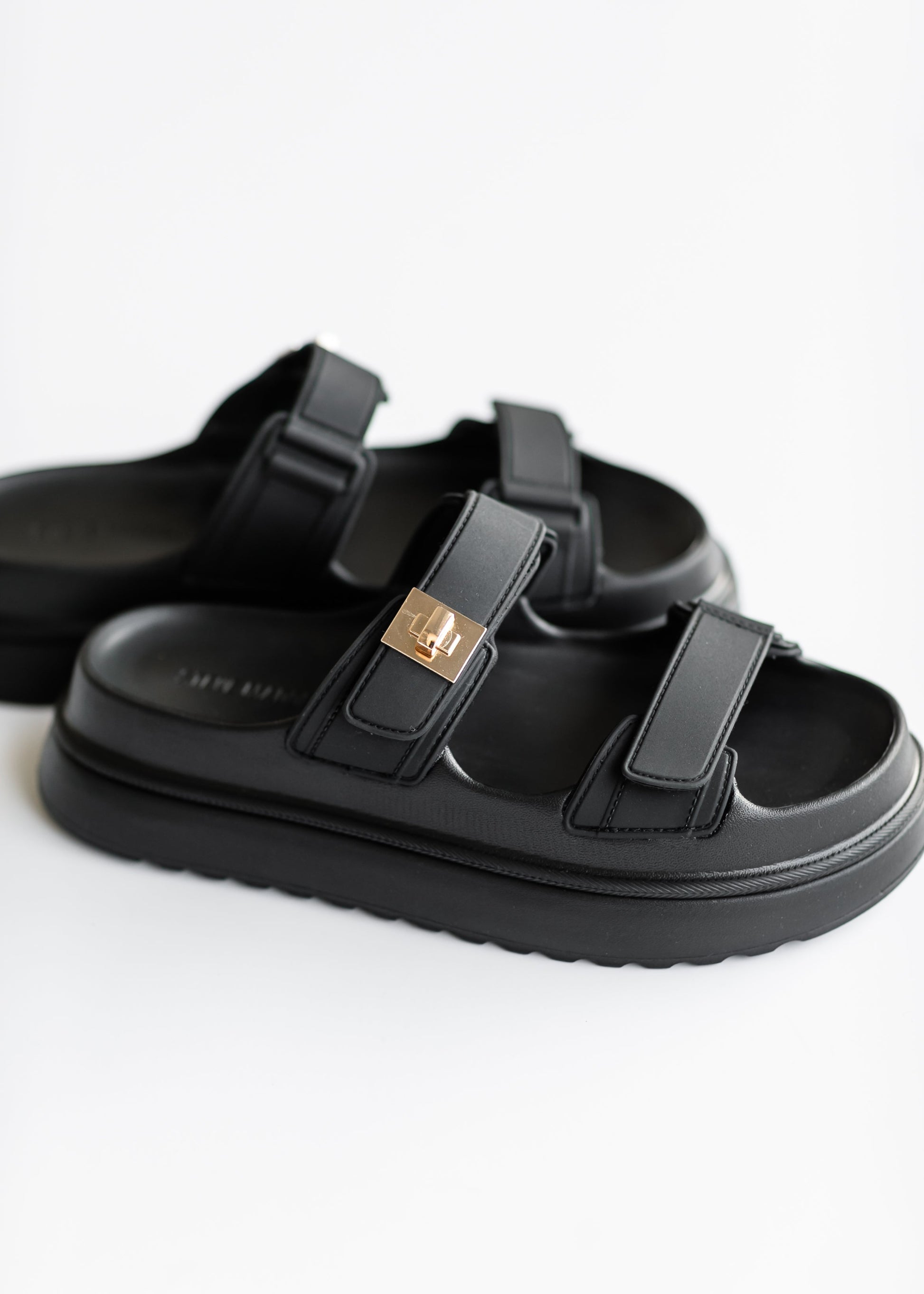 Steve Madden® Bigschmona Jelly Black Platform Slide Sandal Shoes