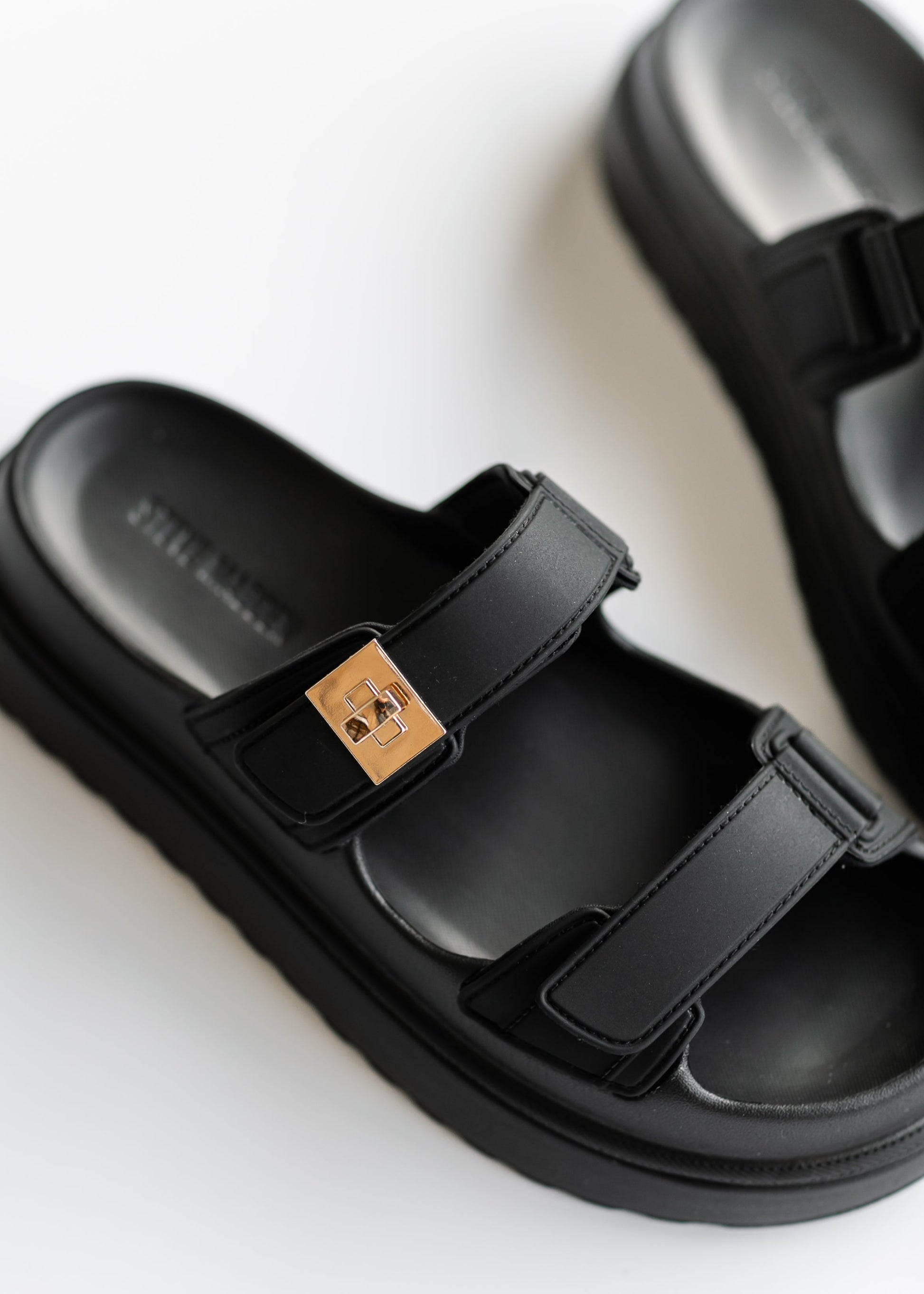 Steve Madden® Bigschmona Jelly Black Platform Slide Sandal Shoes