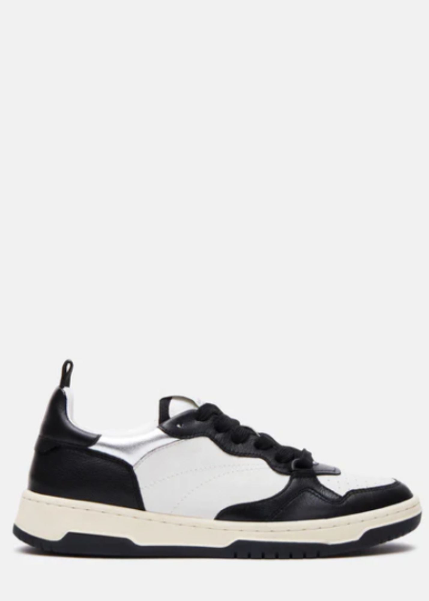 Steve Madden® Everlie Black Low Top Sneaker - FINAL SALE – Inherit Co 