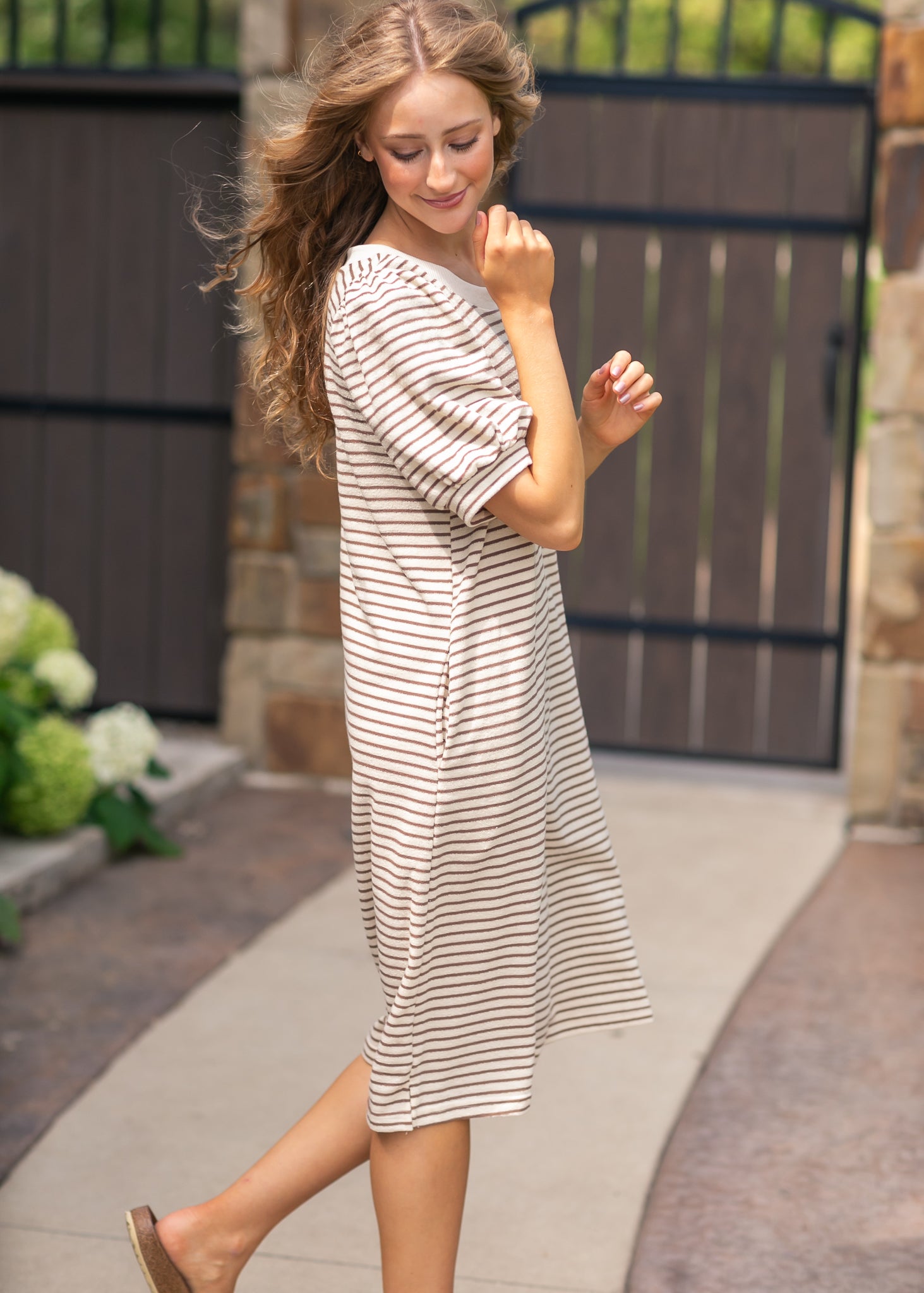 Striped Bubble Sleeve Midi Dress FF Dresses
