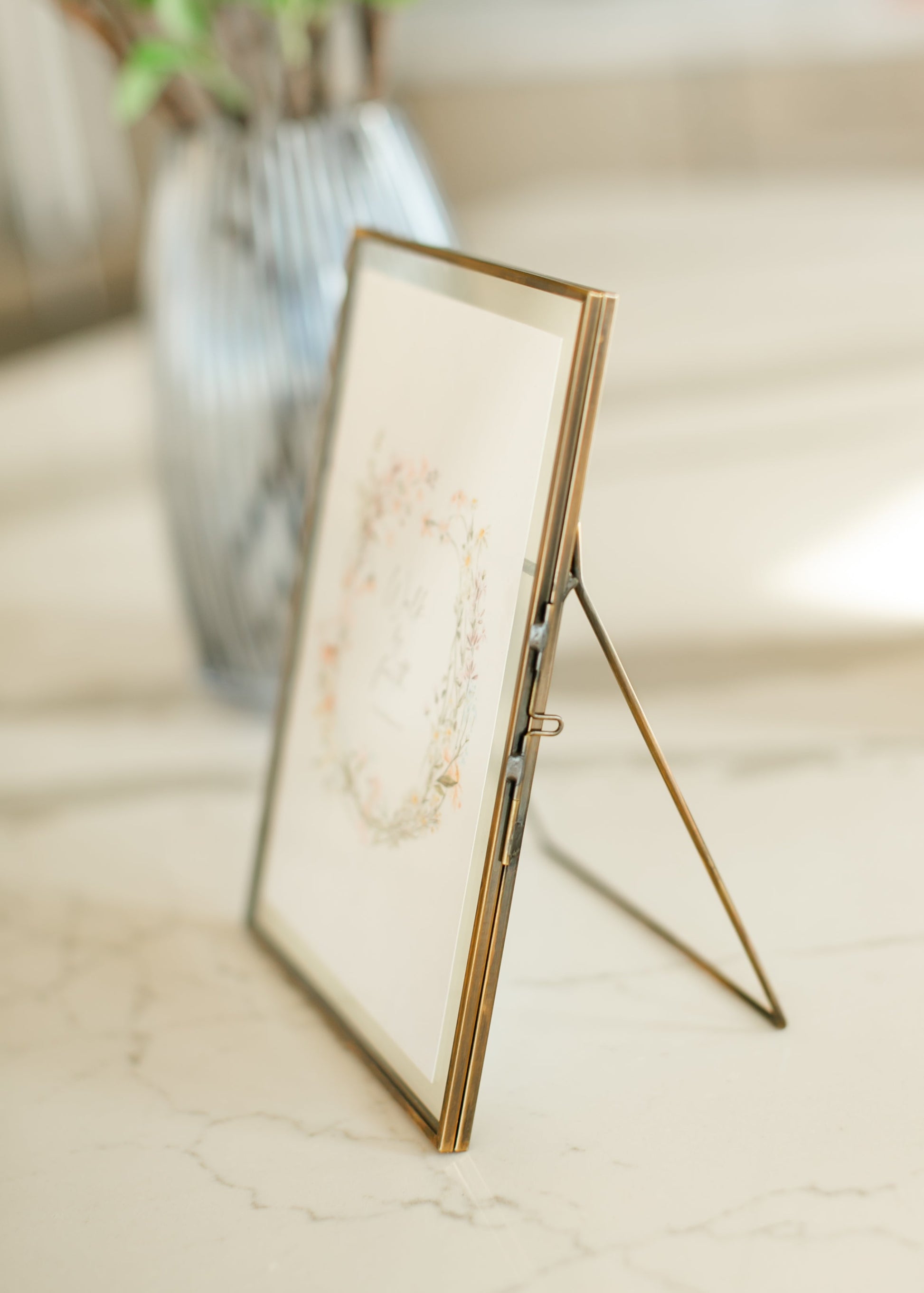 Tabletop Gold Floating Frame Gifts
