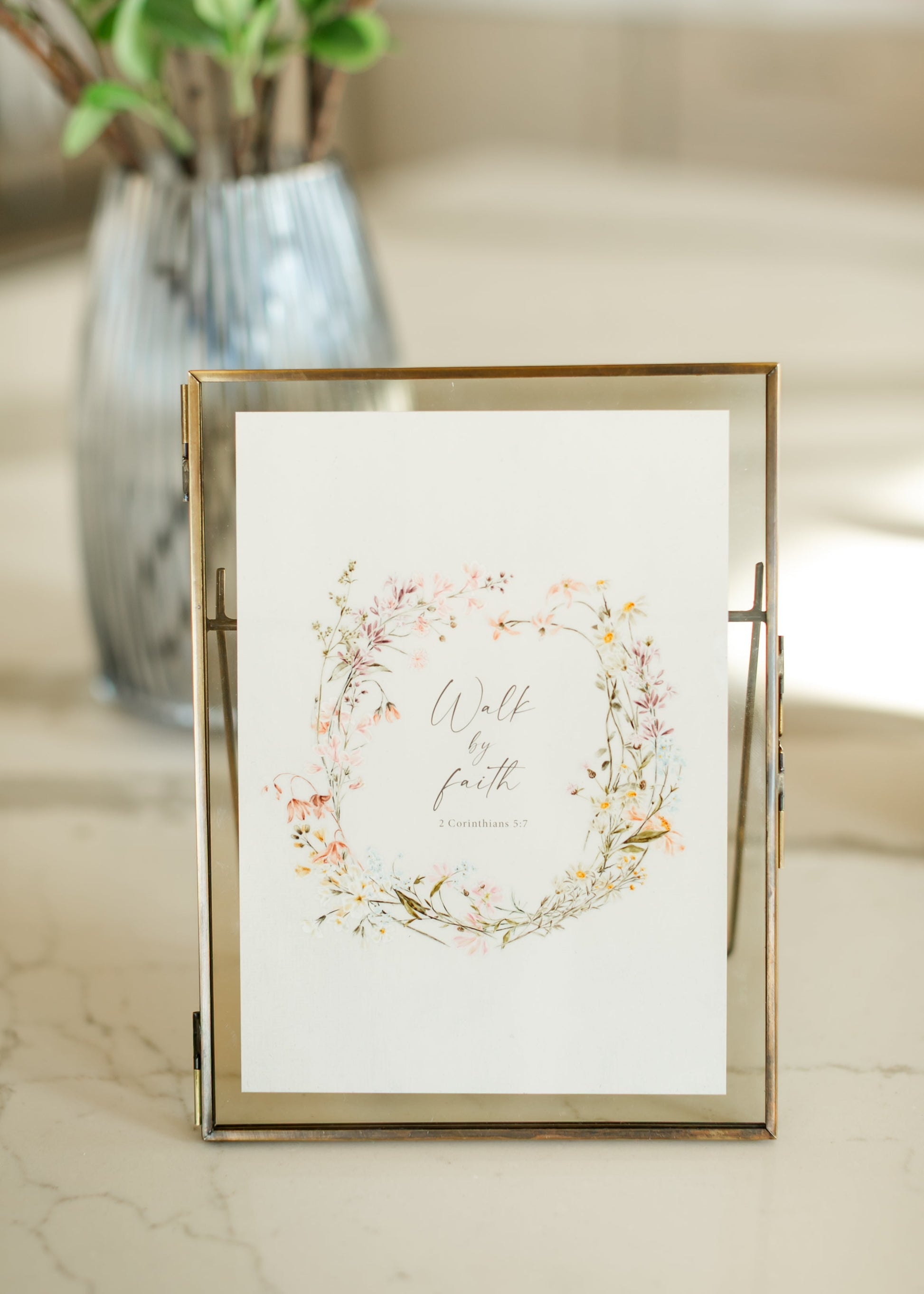 Tabletop Gold Floating Frame Gifts 5 X 7 Vertical