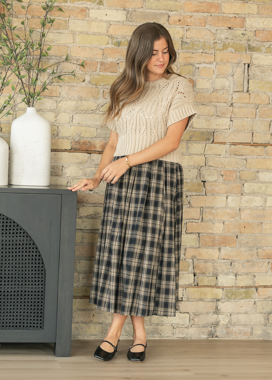 トップス Random Ribbed Plaid Knitted Top Modest Round Neck Crochet Top | Taupe | Inherit Co. – Inherit Co.