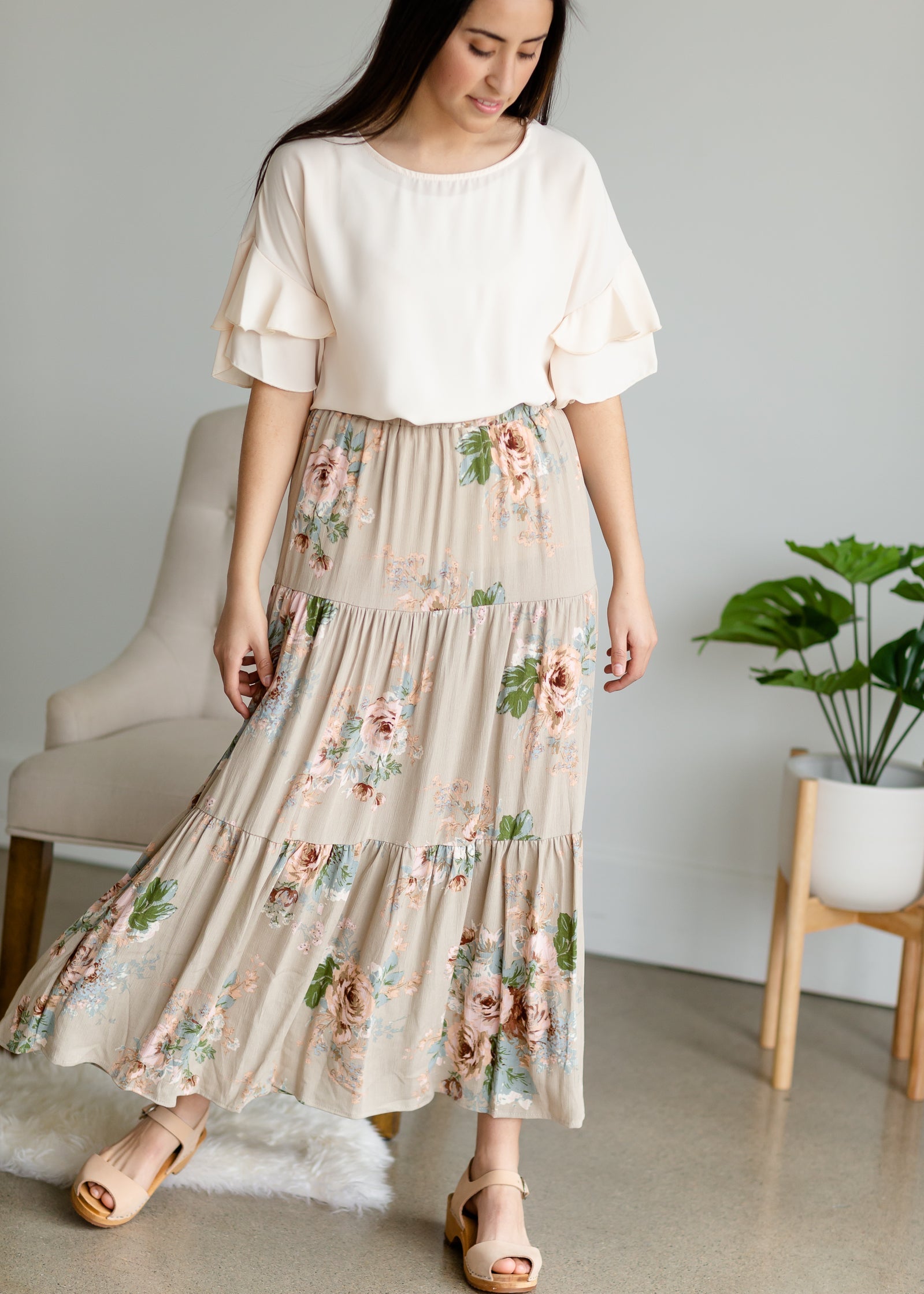 Taupe Floral Print Tiered Skirt Skirts